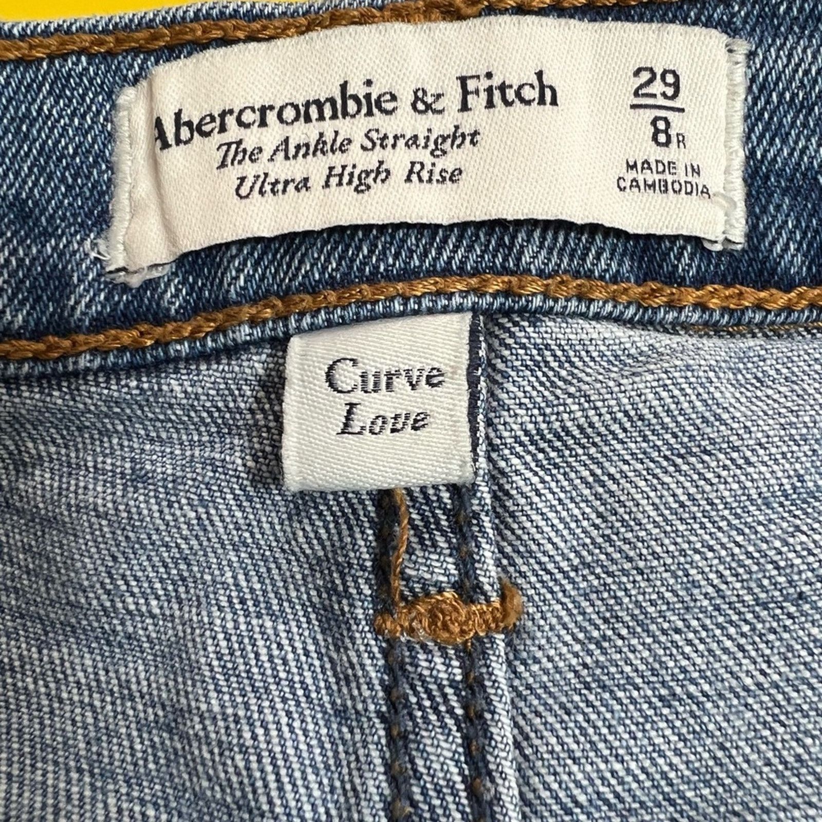 Abercrombie & Fitch Abercrombie & Fitch Curve Love Straight High Rise 29/8R Size 29" - 6 Thumbnail