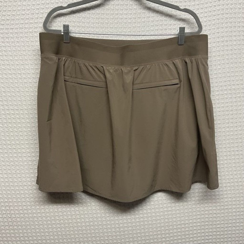 Athleta NWOT Athleta 4 Brooklyn Heights Tennis Mini Skort Women 18 Size 40" / US 18 - 6 Thumbnail