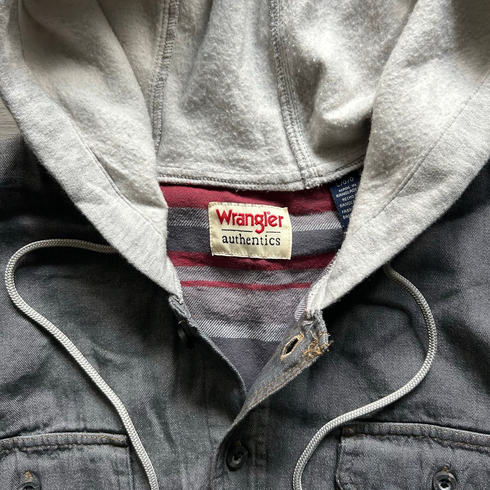 Wrangler Wrangler Authentics Fleece Lined denim Hooded Shirt Jacket Size US L / EU 52-54 / 3 - 1 Thumbnail