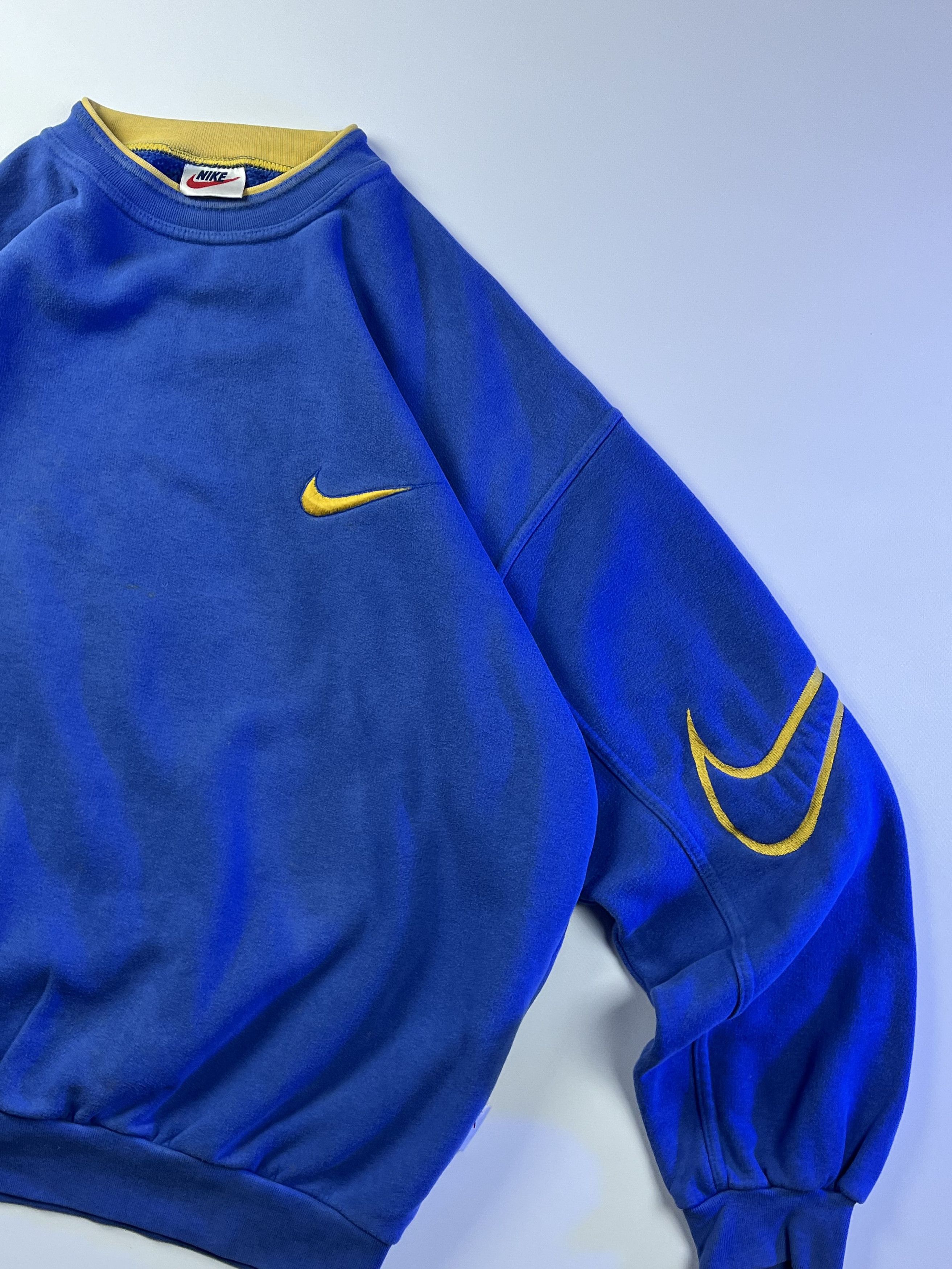 Nike × Vintage 90s Rare Nike Swoosh Sweatshirt Size US L / EU 52-54 / 3 - 2 Thumbnail