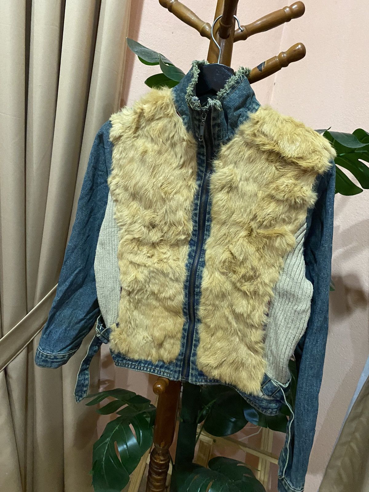 Other Fung Jeans Faux Fur and Denim Jacket Unique Vintage-Inspired Size M / US 6-8 / IT 42-44 - 2 Thumbnail
