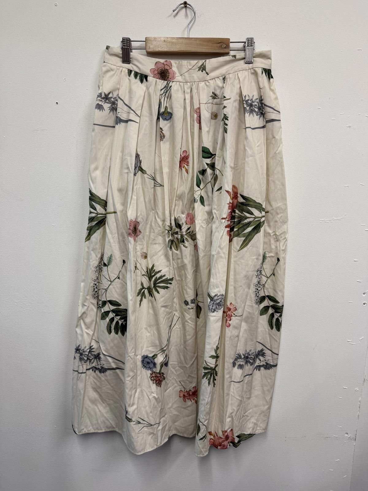 Reserved Reserved Floral Print Midi Skirt Cream Size M Size 32" / US 10 / IT 46 - 1 Thumbnail