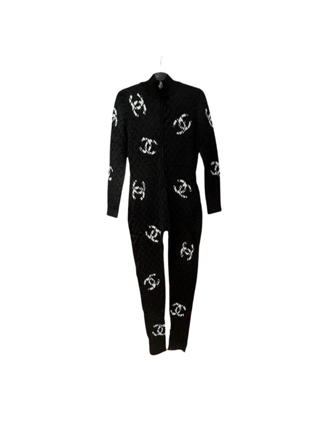 Chanel CHANEL Cashmere Jumpsuit Size 25" / US 0 / IT 36 - 1 Thumbnail