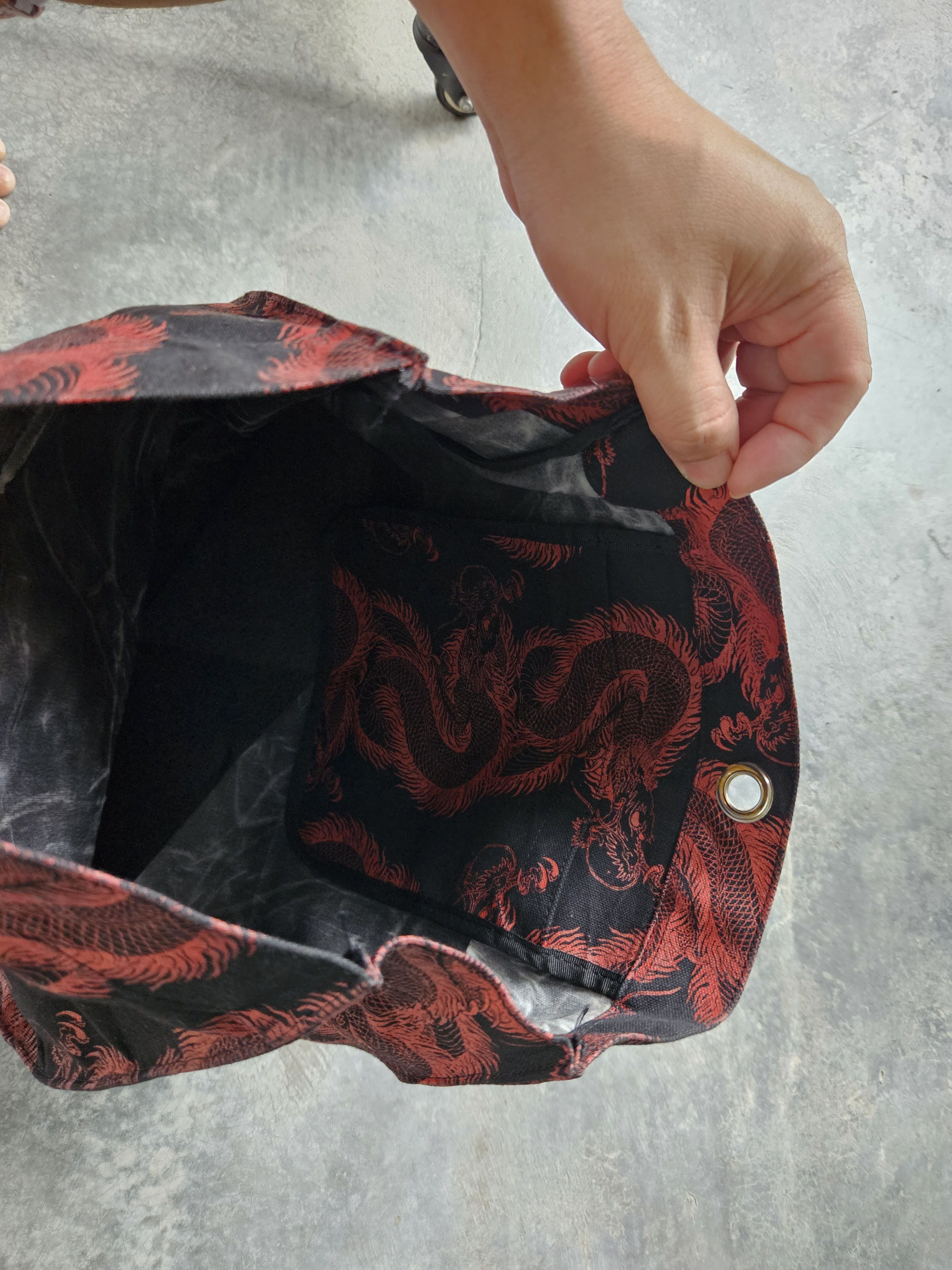 20471120 SHIN COMPANY FOTUS DRAGON TOTE BAG Size ONE SIZE - 7 Thumbnail