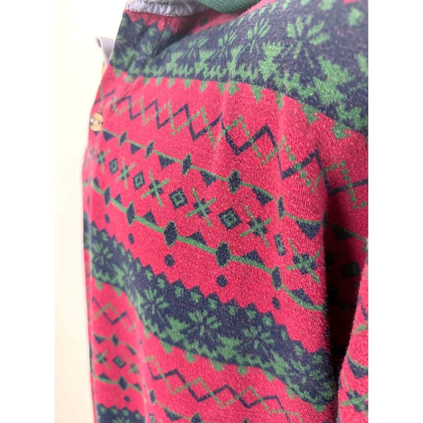 Vintage VINTAGE Ivy Club Polo Shirt Men M Geometric Red Navy Green 80s 90s - Shirt Mens M Red Green Navy Geometric 80s 90s Vintage Ivy Club Polo Shirt Size US M / EU 48-50 / 2 - 5 Thumbnail