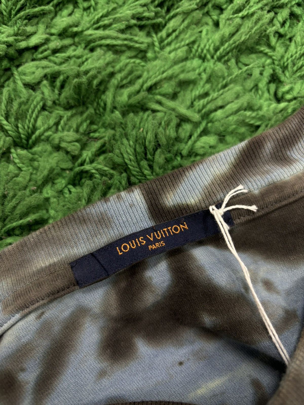 Louis Vuitton Louis Vuitton Toe Dye T Shirt Small Size US S / EU 44-46 / 1 - 2 Thumbnail