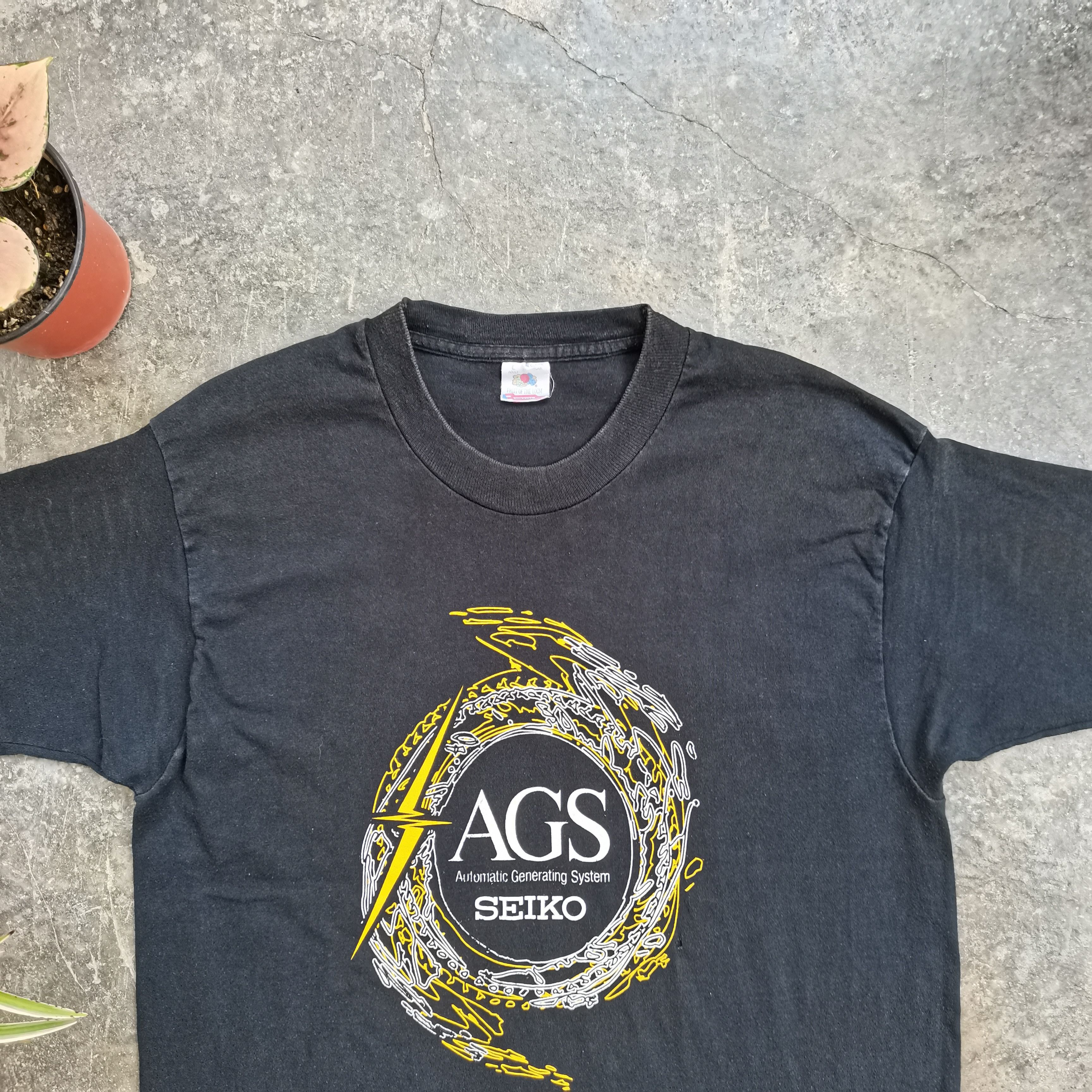 Fruit Of The Loom Vintage Rare 90s Fruit Of The Loom X Seiko Black Tee Size L Size US L / EU 52-54 / 3 - 3 Thumbnail