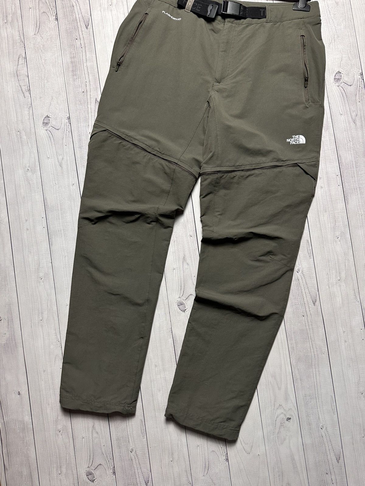 The North Face The north face Pants transformer shorts size M Size US 32 / EU 48 - 2 Thumbnail