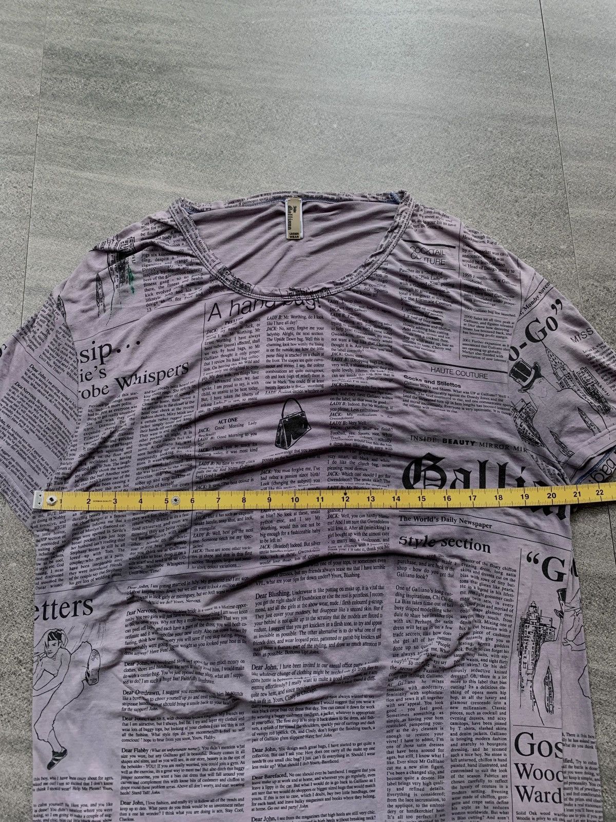 John Galliano FREE TAX! 2000s Gazzete Newspaper tee Size US L / EU 52-54 / 3 - 11 Thumbnail