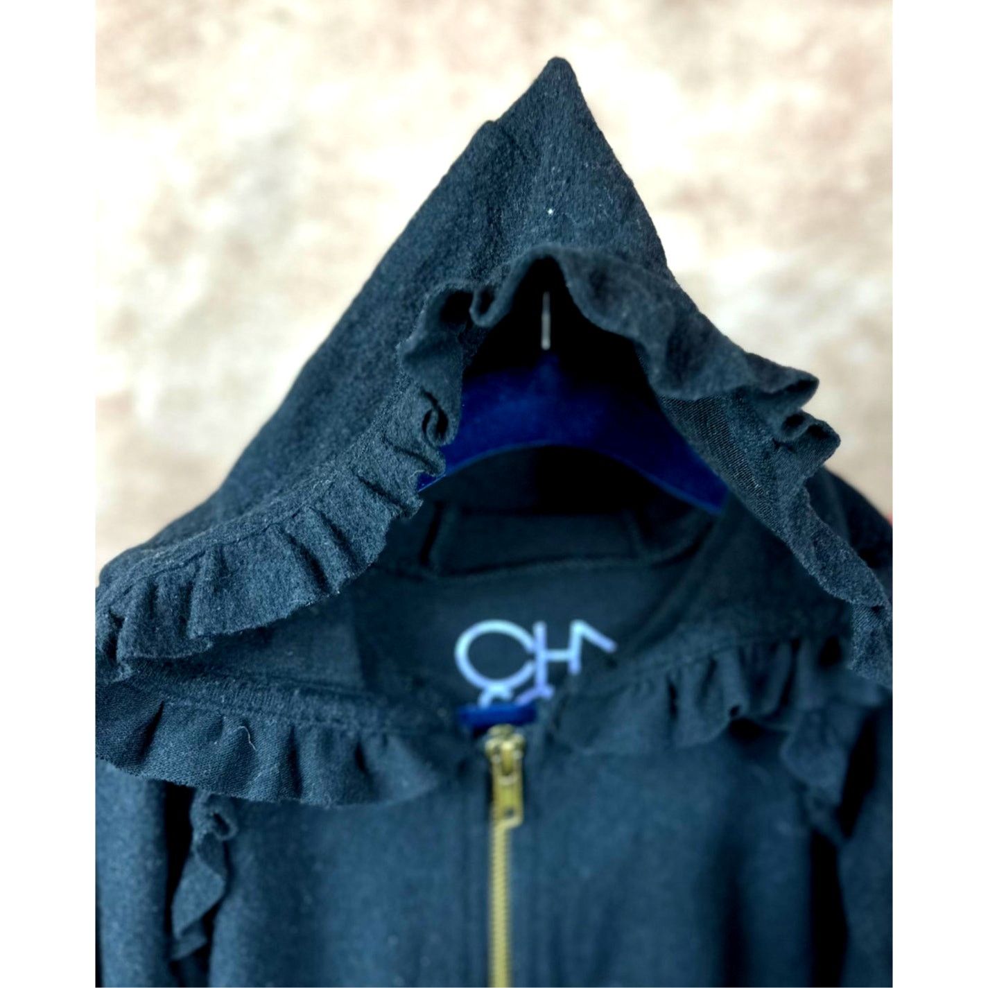 Other Chaser Girls Long Sleeve Hoodie Ruffle Detail Black - size 3 Size ONE SIZE - 12 Thumbnail