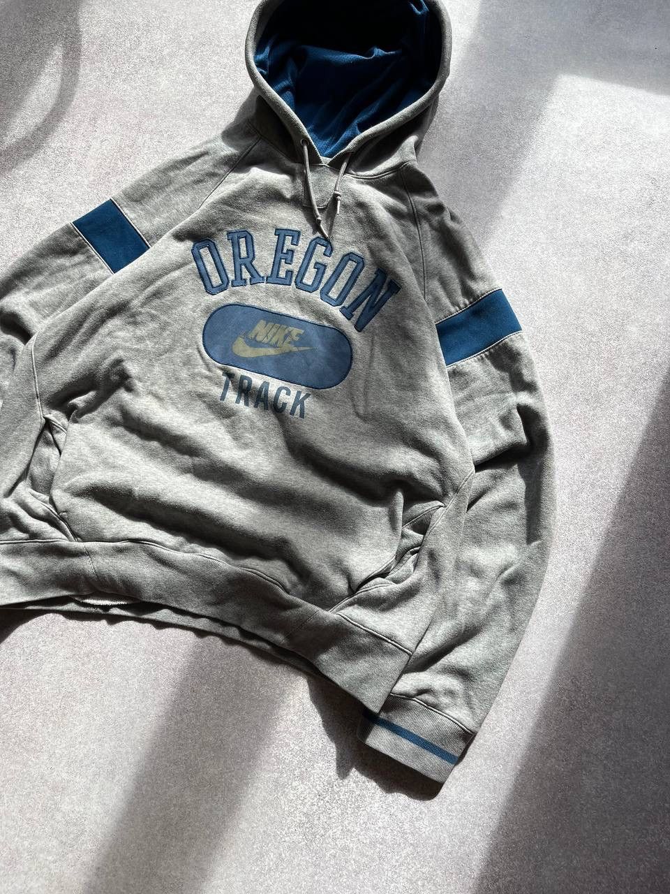 Nike Vintage Nike Oregon Boxy Hoodie Y2K L Size US L / EU 52-54 / 3 - 3 Thumbnail