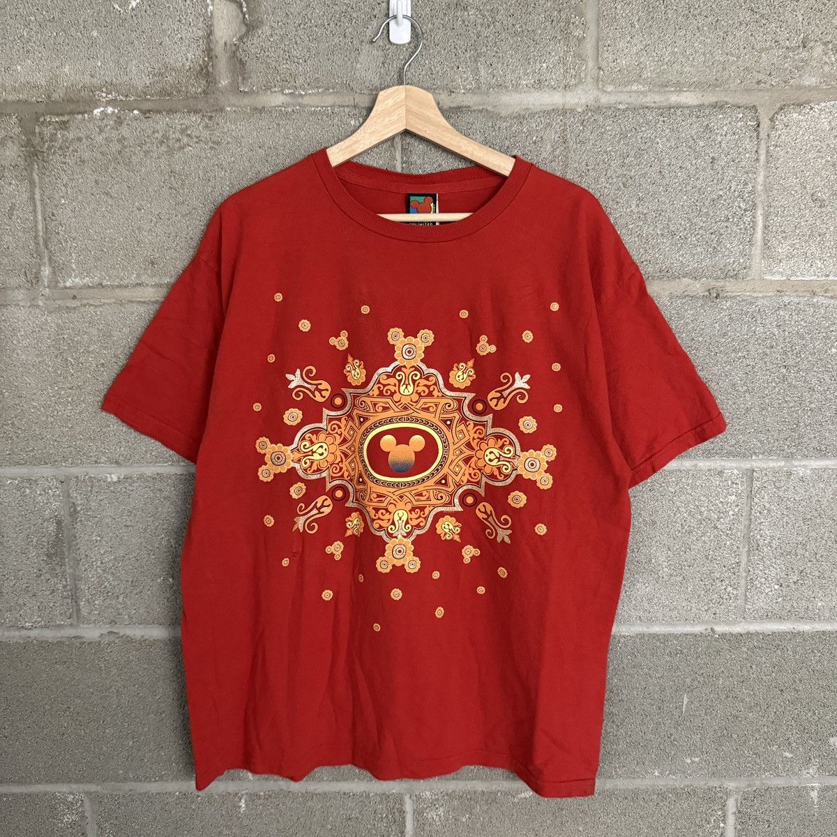 Other Vintage Mickey Unlimited Mickey Mouse Red Art Tee Mens Large Size US L / EU 52-54 / 3 - 1 Thumbnail