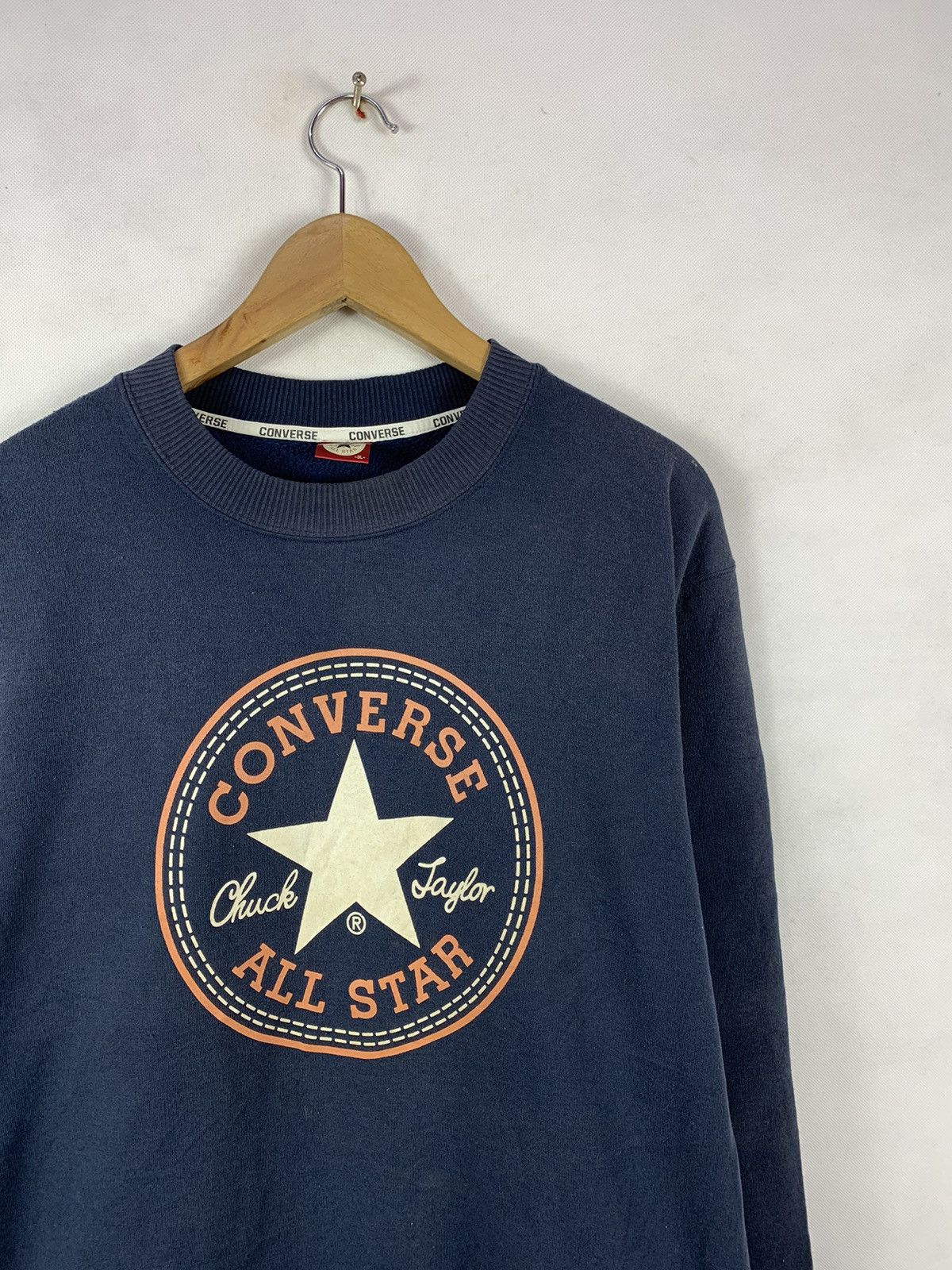 Converse Steals! Converse All Star Chuck Taylor Big Logo Sweatshirt Size US XL / EU 56 / 4 - 2 Thumbnail