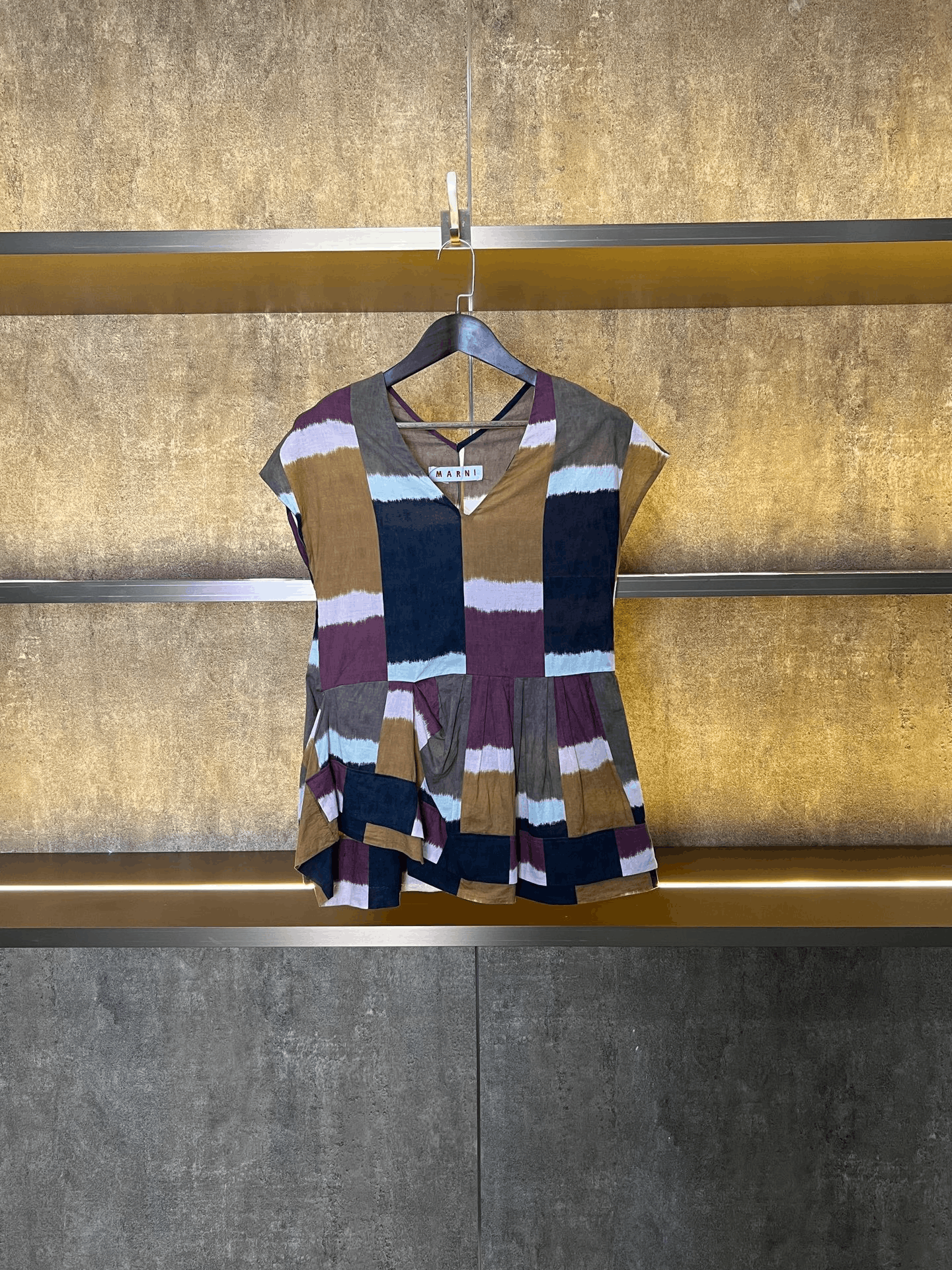 Marni Marni T-Shirt S Women Size S / US 4 / IT 40 - 1 Thumbnail