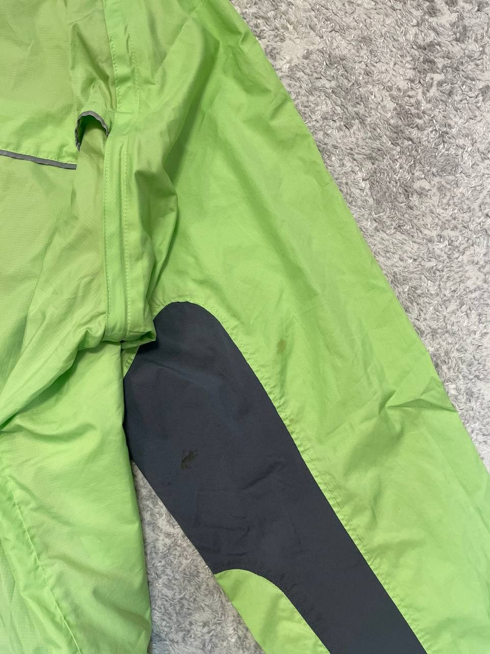 Nike Vintage Nike Clima-FIT Green Zip-Off Sleeves Jacket Men’s Size US S / EU 44-46 / 1 - 9 Thumbnail
