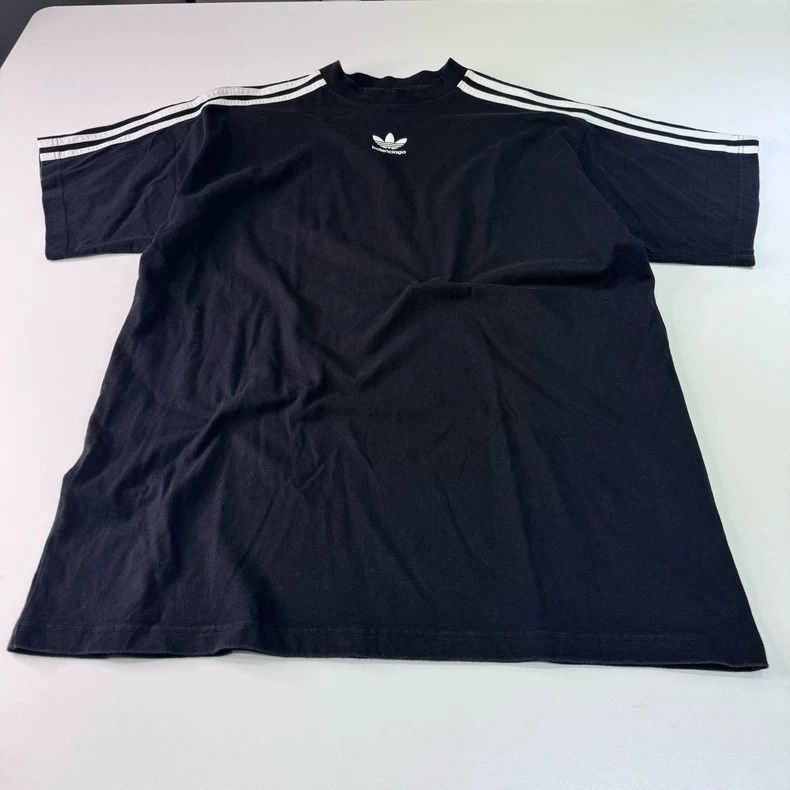 Balenciaga Balenciaga adidas Logo Print Round Neck Short Sleeve T-shi Size US S / EU 44-46 / 1 - 1 Thumbnail