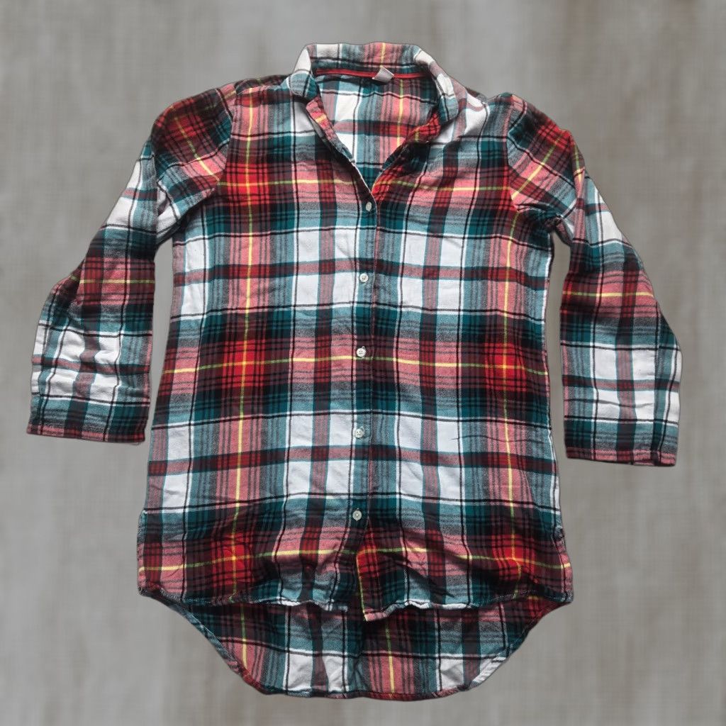 Old Navy Old Navy Shirt Button-Up Shirt Womens M Adult Multicolor Red White Check Vinyl? Size M / US 6-8 / IT 42-44 - 1 Thumbnail
