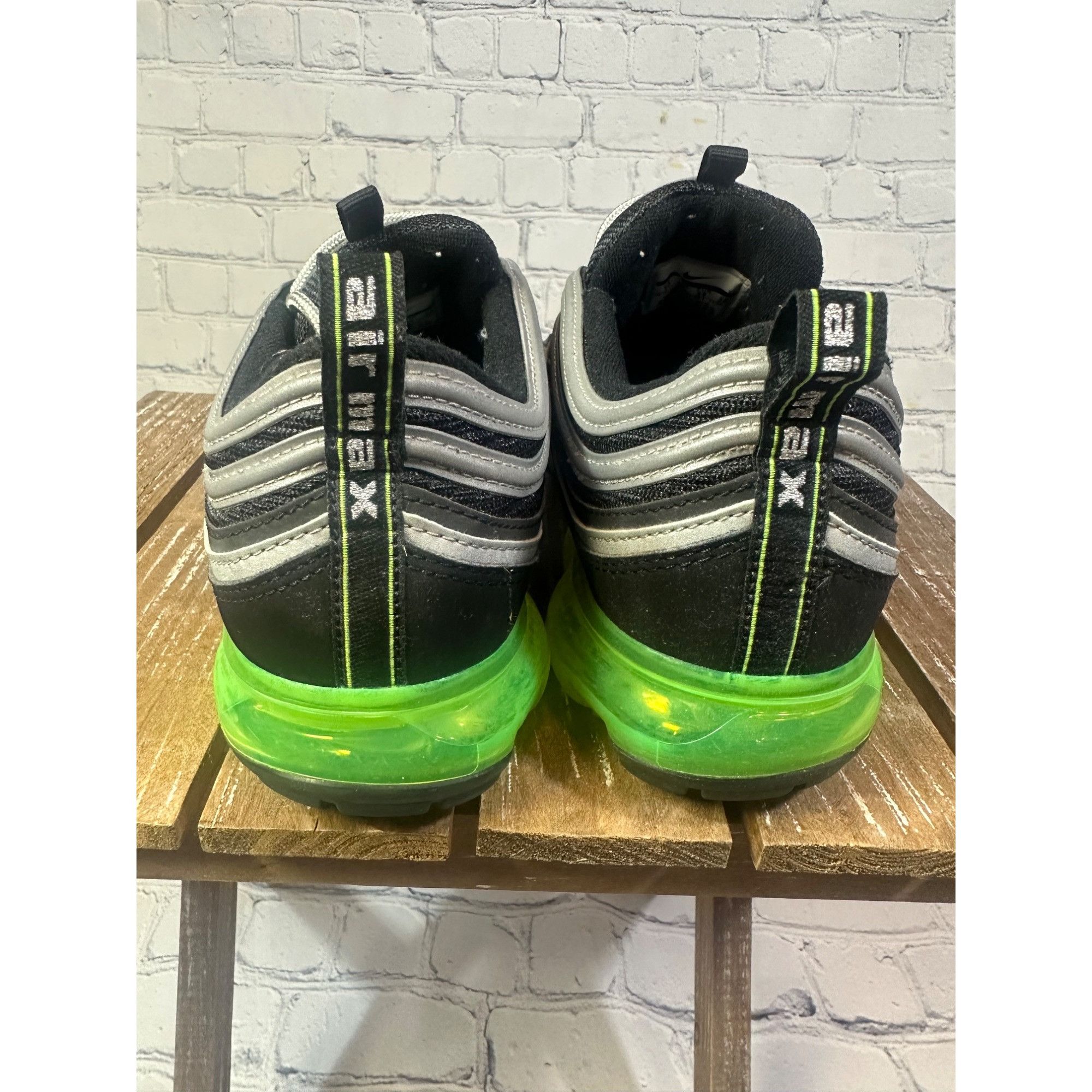 Nike Nike Air VaporMax 97 (Japan) Size US 10 / EU 43 - 3 Thumbnail