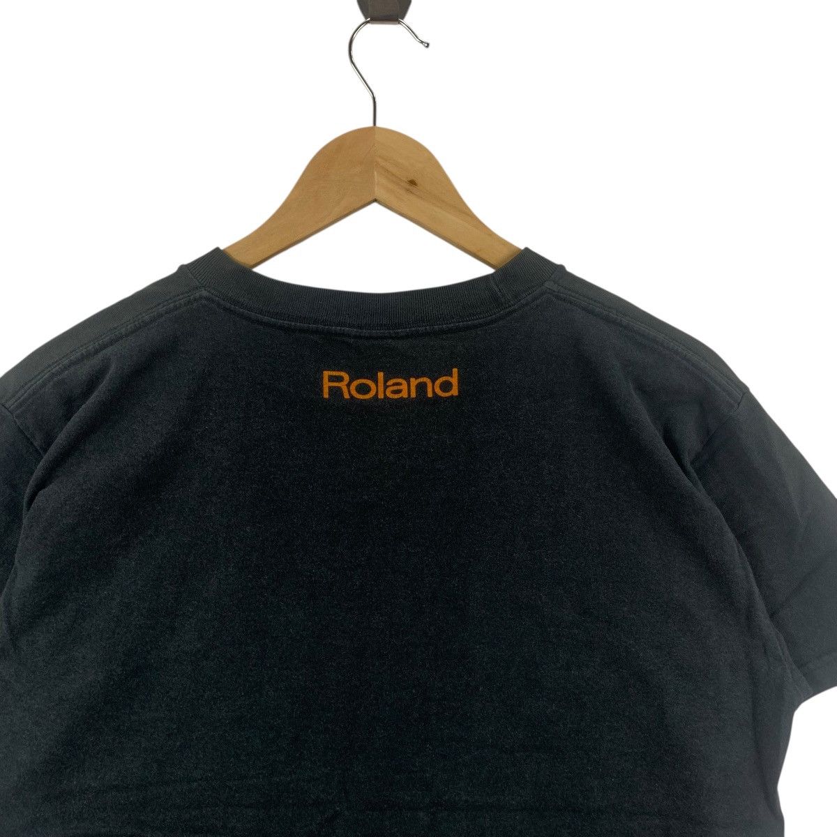 Other ROLAND AMPS CUBE Battery Band Promo Tee Shirt Top Tour Size US M / EU 48-50 / 2 - 7 Thumbnail