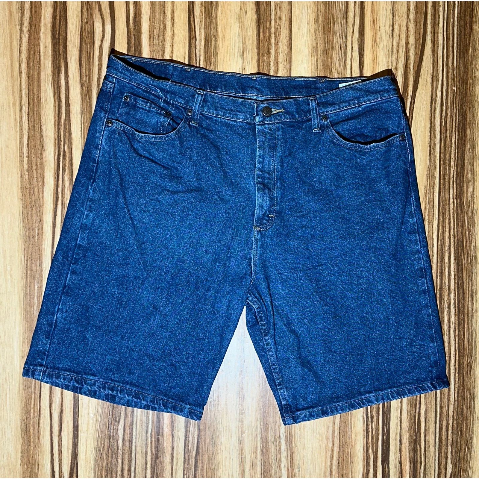 Wrangler Blue Wrangler Jeans Shorts Size 25”long 19” wide 10”inseam Size US 38 / EU 54 - 1 Thumbnail