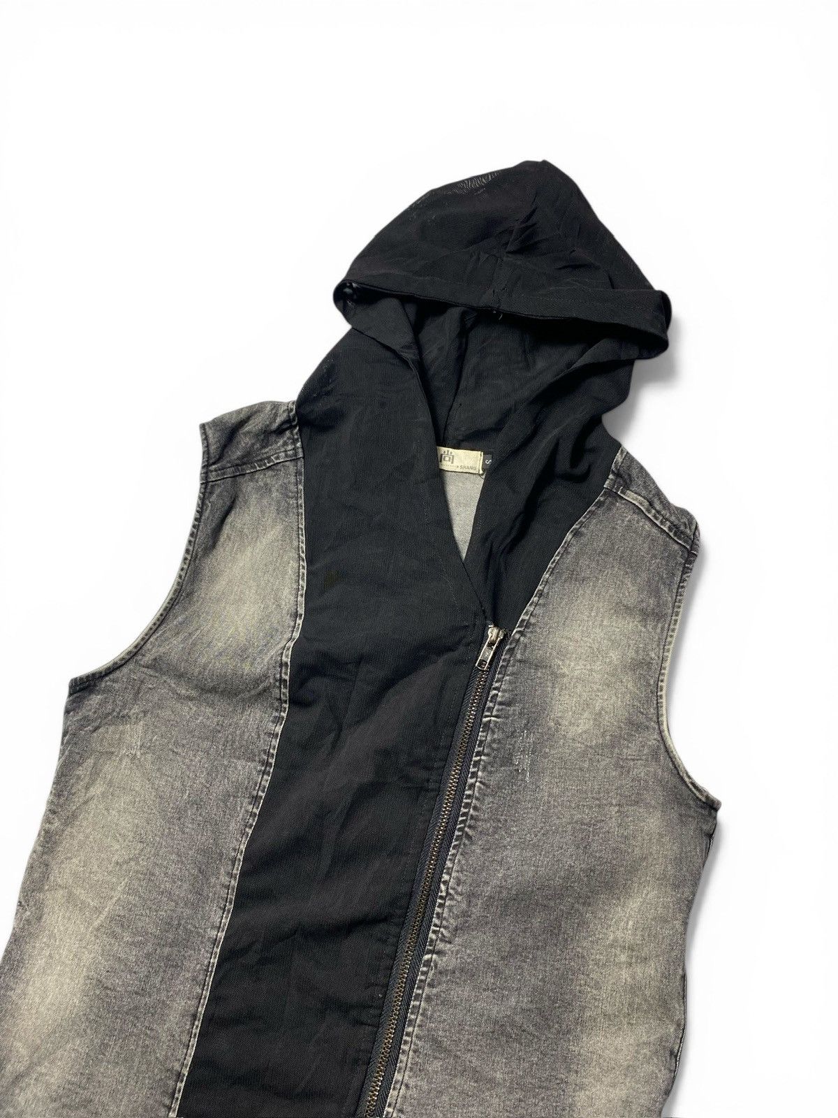 Japanese Brand Japanese Style Denim Vest Hoodie Size US M / EU 48-50 / 2 - 4 Thumbnail