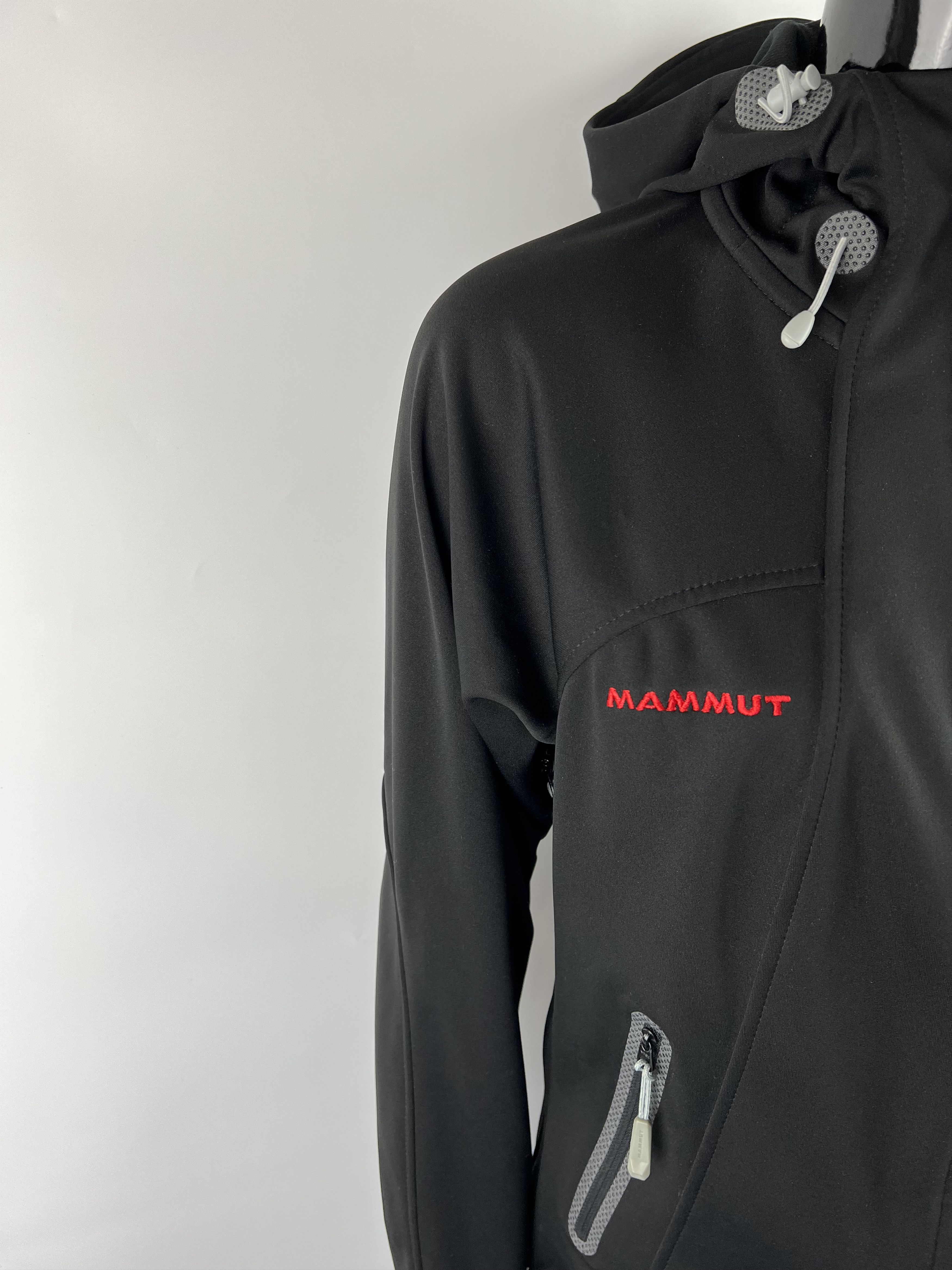 Mammut Mammut Windstopper Softshell Hooded Jacket Black Size S Size S / US 4 / IT 40 - 4 Thumbnail