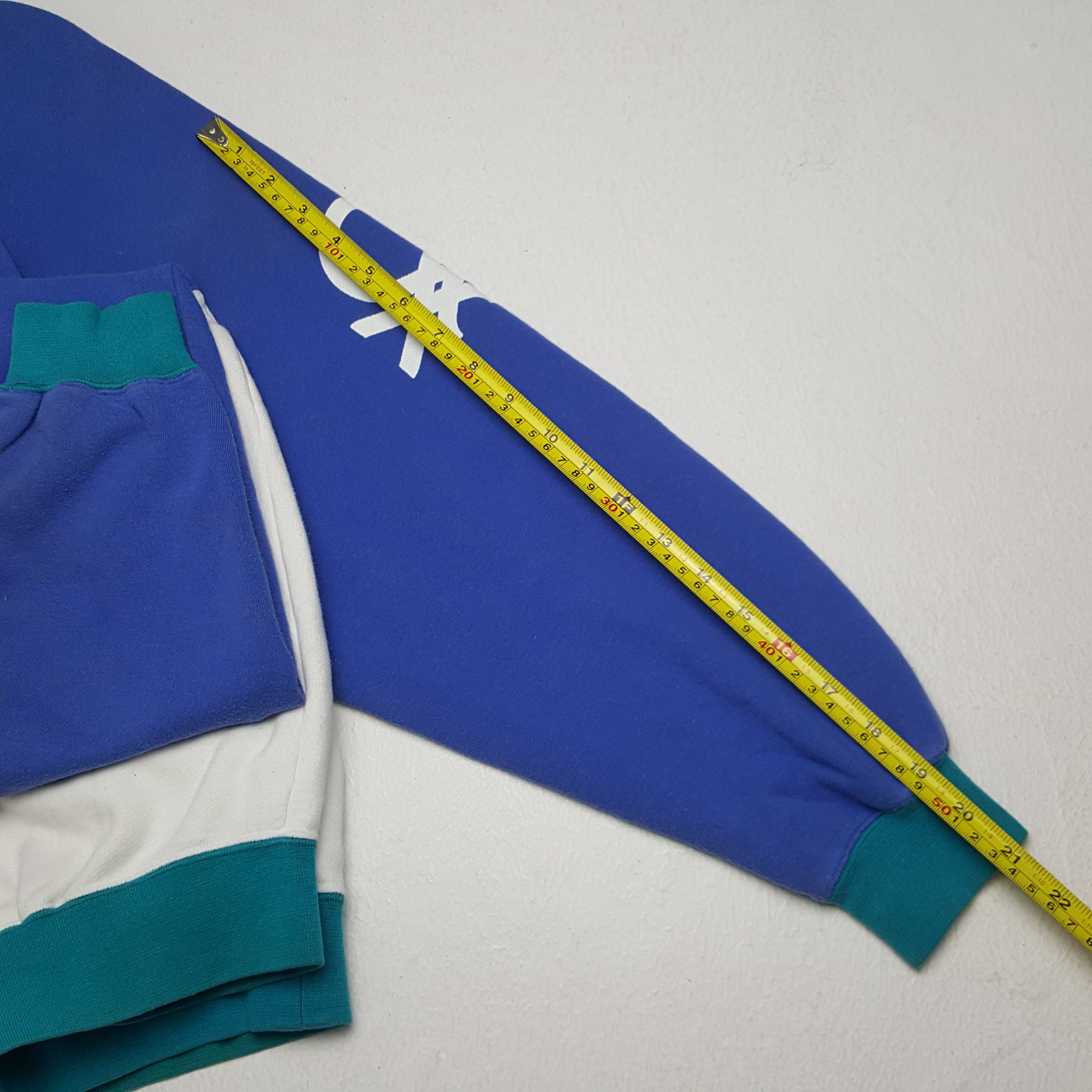 Benetton × Vintage Vintage Benetton Formula One Racing Sweatshirt Size US L / EU 52-54 / 3 - 7 Thumbnail