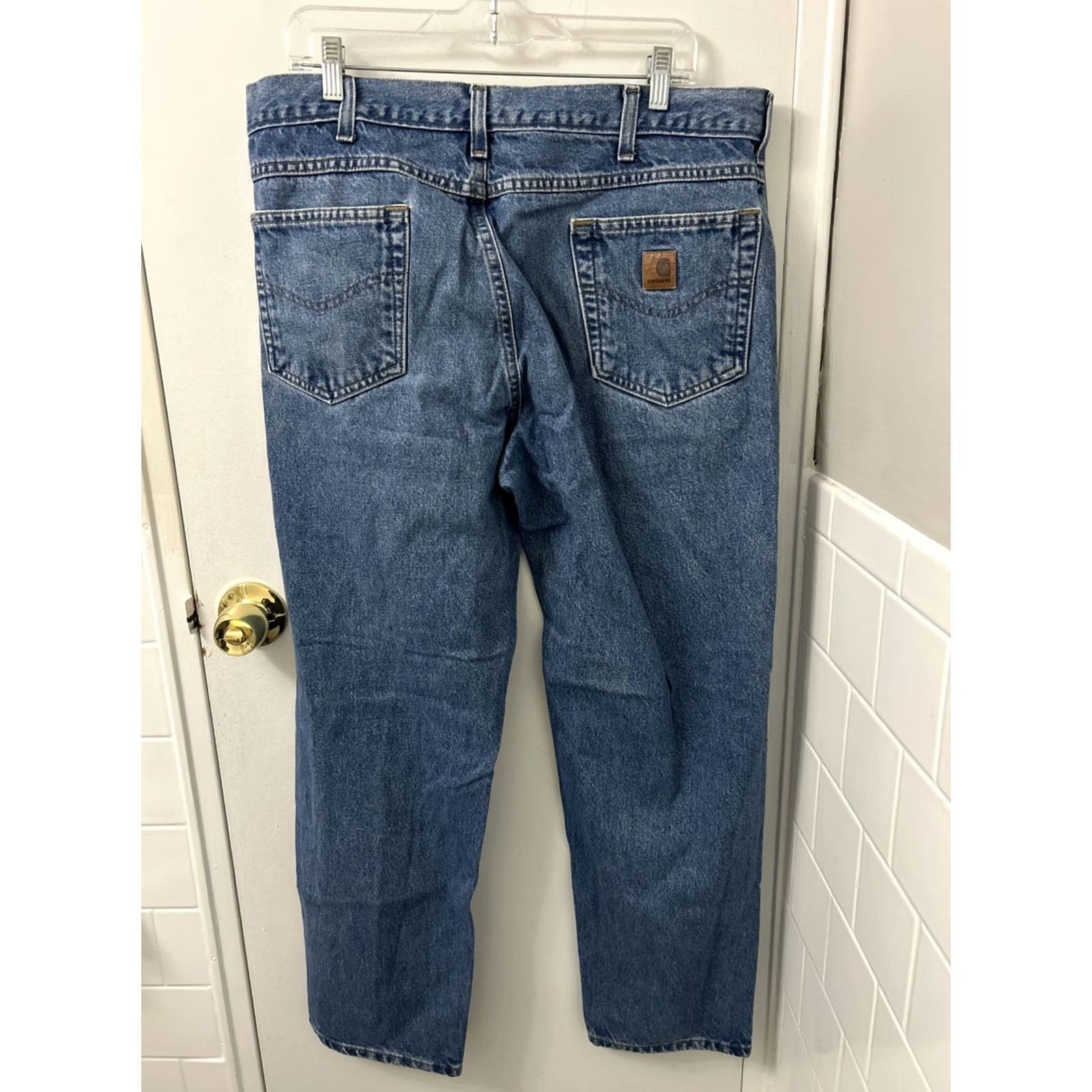 Carhartt VINTAGE Carhartt Jeans Mens 38x30 Blue Relaxed Fit Straight Leg 5-Pocket Denim YKK DST B17 DST Size US 38 / EU 54 - 6 Thumbnail