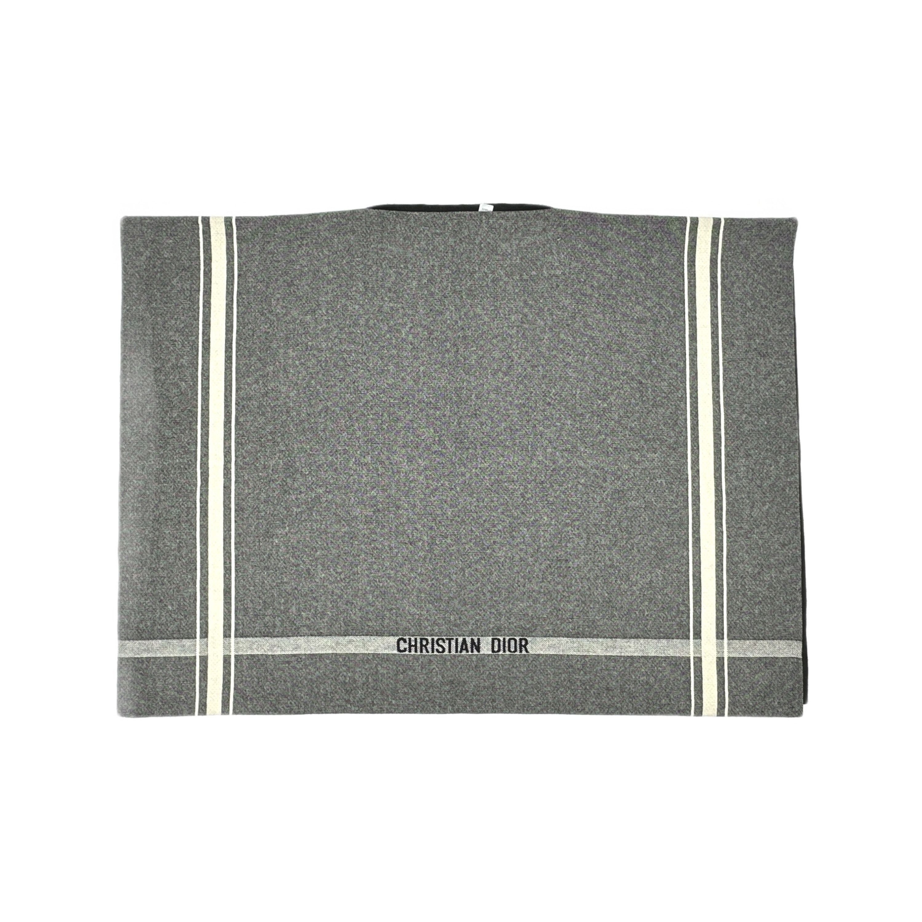 Dior Dior Striped Logo Wool Cape Size M Size US M / EU 48-50 / 2 - 1 Thumbnail