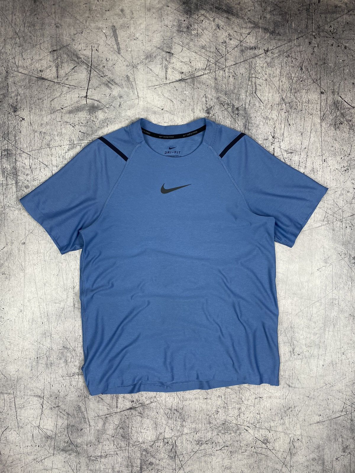 Nike Nike Pro Dri Fit Training Tee Size US S / EU 44-46 / 1 - 2 Thumbnail