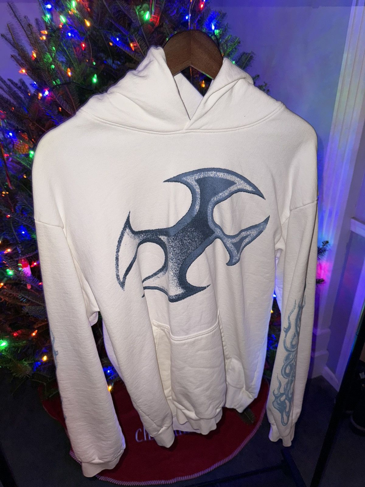 basketcase gallery Basketcase gallery beyblade hoodie white Size US L / EU 52-54 / 3 - 1 Thumbnail