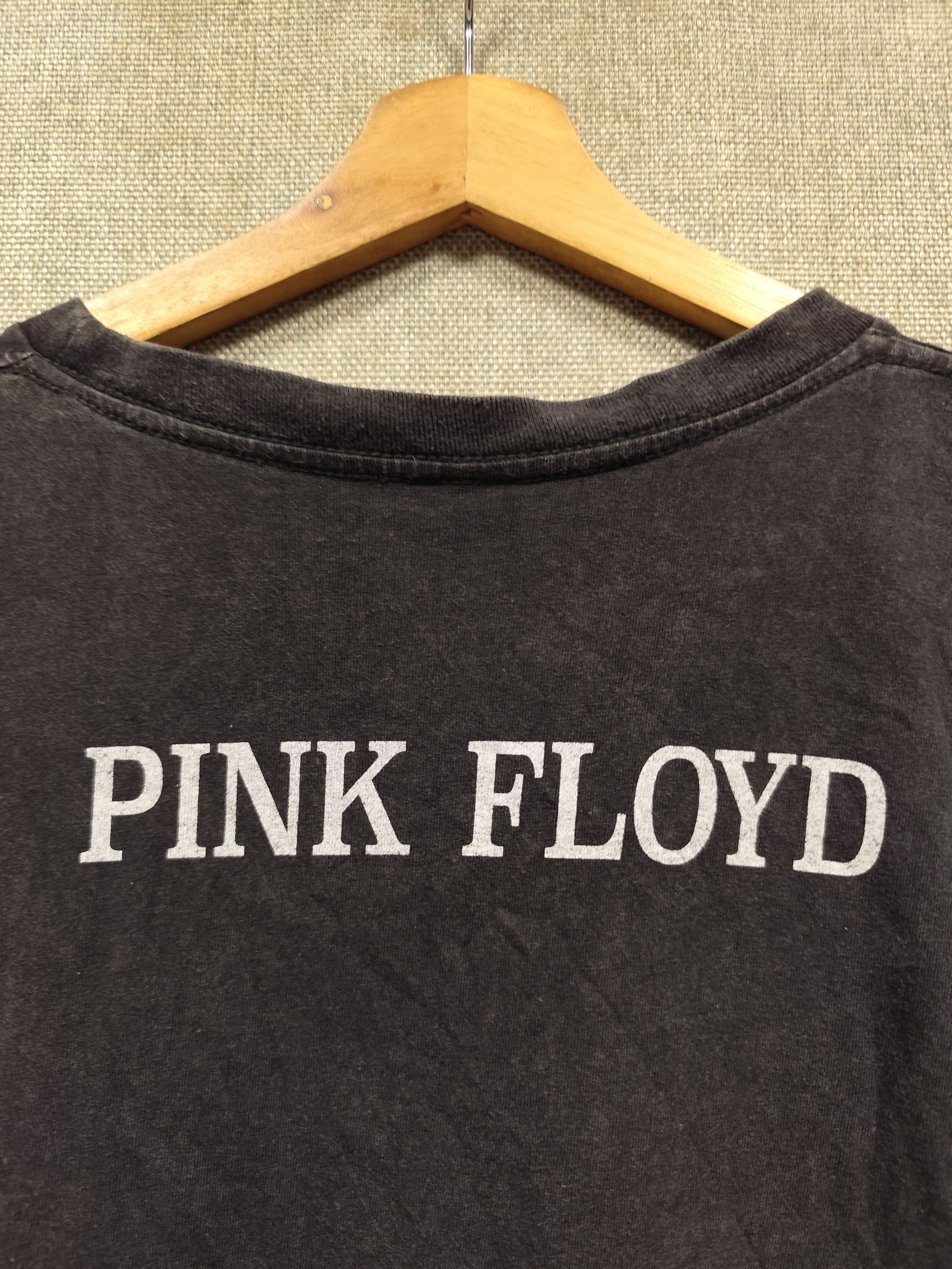 Band Tees × Pink Floyd × Vintage vintage bootleg t shirt band pink floyd the wall Size US XL / EU 56 / 4 - 4 Thumbnail