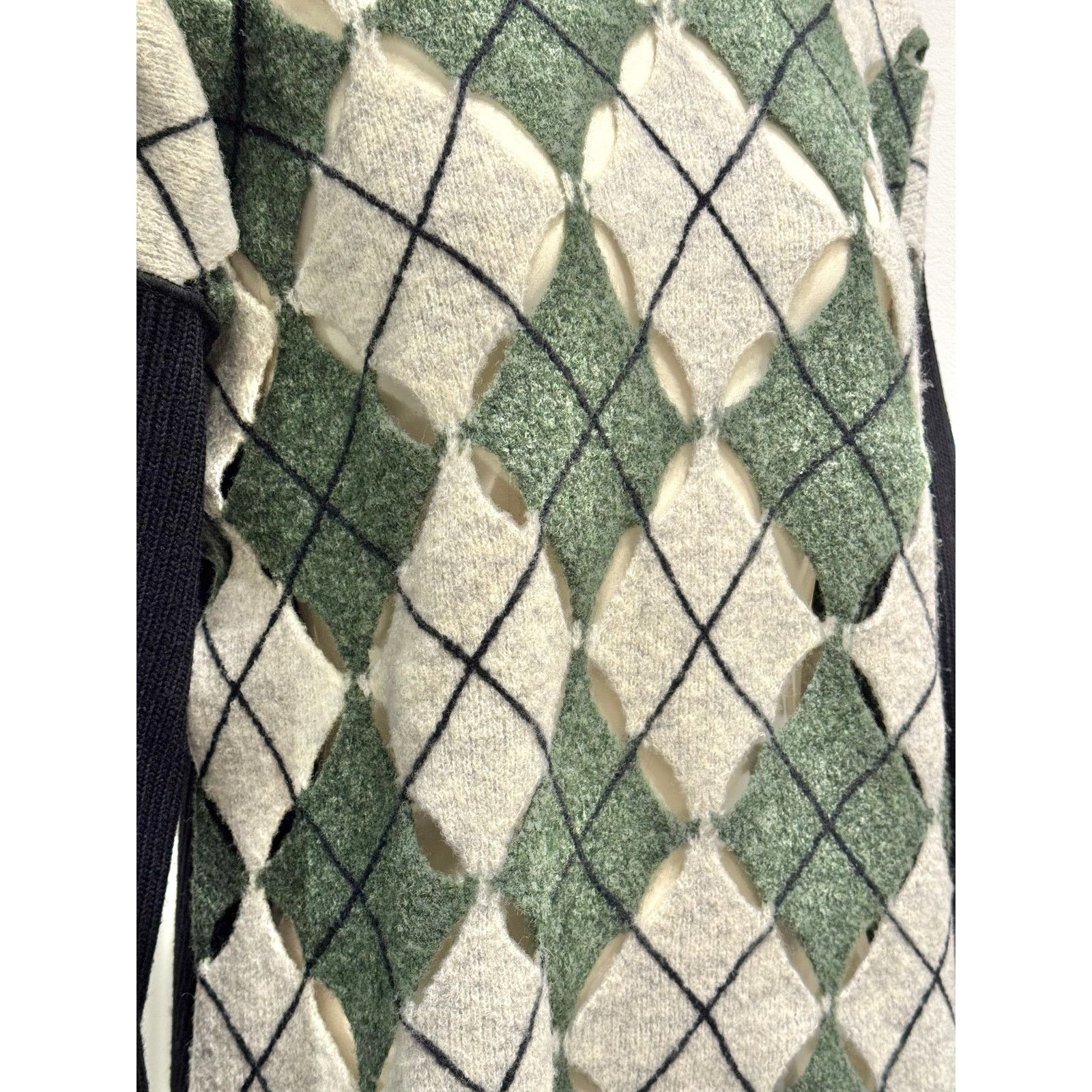 Jean Paul Gaultier A/W1993 Jean Paul Gaultier cutout argyle sweater Size M / US 6-8 / IT 42-44 - 3 Thumbnail