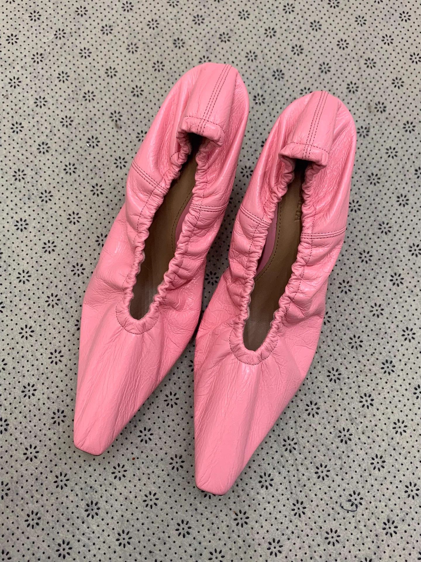 Bottega Veneta Bottega Veneta Pink Crystal Witchy Heels 36 Unworn Size US 5 / IT 35 - 1 Thumbnail