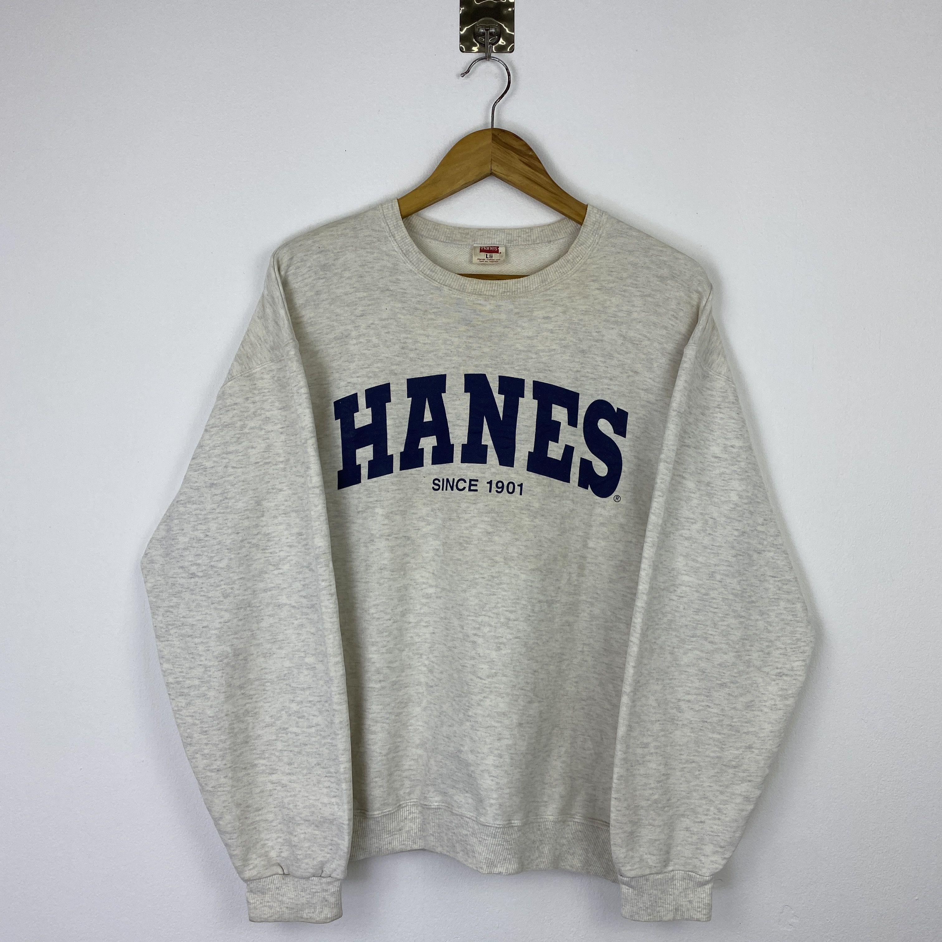Hanes Vintage 90s Hanes Spell Out Crewneck Sweatshirt SH0479 Size US L / EU 52-54 / 3 - 1 Thumbnail