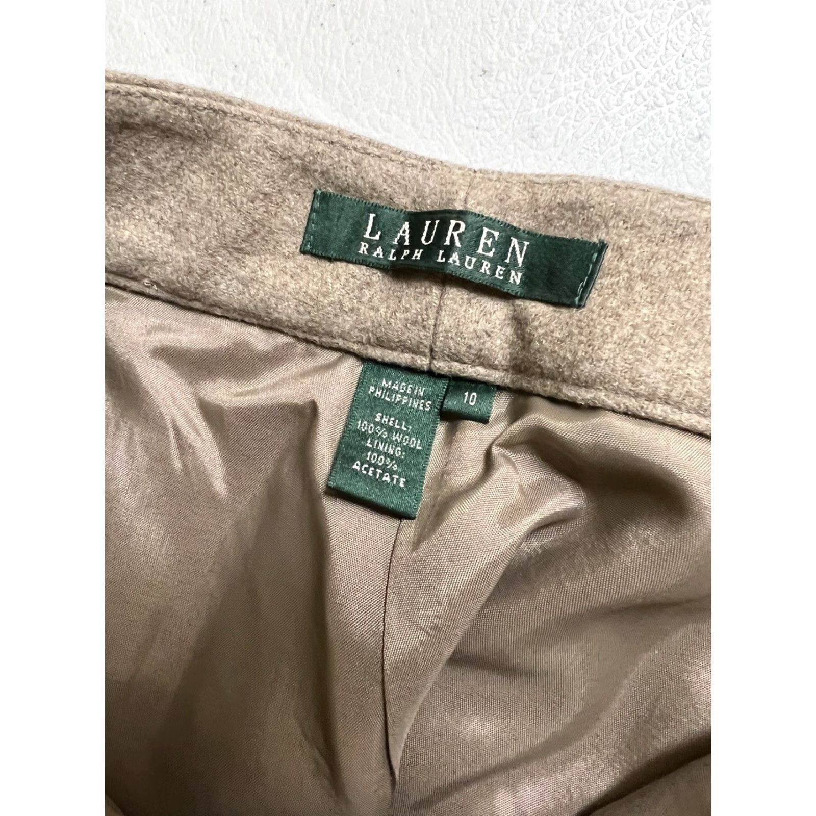 Ralph Lauren VINTAGE Lauren Ralph Lauren Pants Camel Tan Wool Flannel Size 10 Straight Leg, Pockets, Pleated, Dress Pants, Fall Winter Womens Size 32" / US 10 / IT 46 - 4 Thumbnail