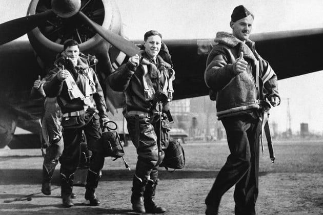 Eastman Leather Clothing Rare Eastman Leather Clo. 1940 Battle of Britain RAF Jacket Size US XL / EU 56 / 4 - 15 Thumbnail