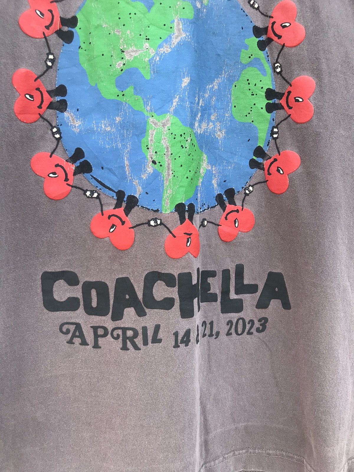 Coachella Bad Bunny x Coachella 2023 “Earth” Tee size Large Size US L / EU 52-54 / 3 - 4 Thumbnail