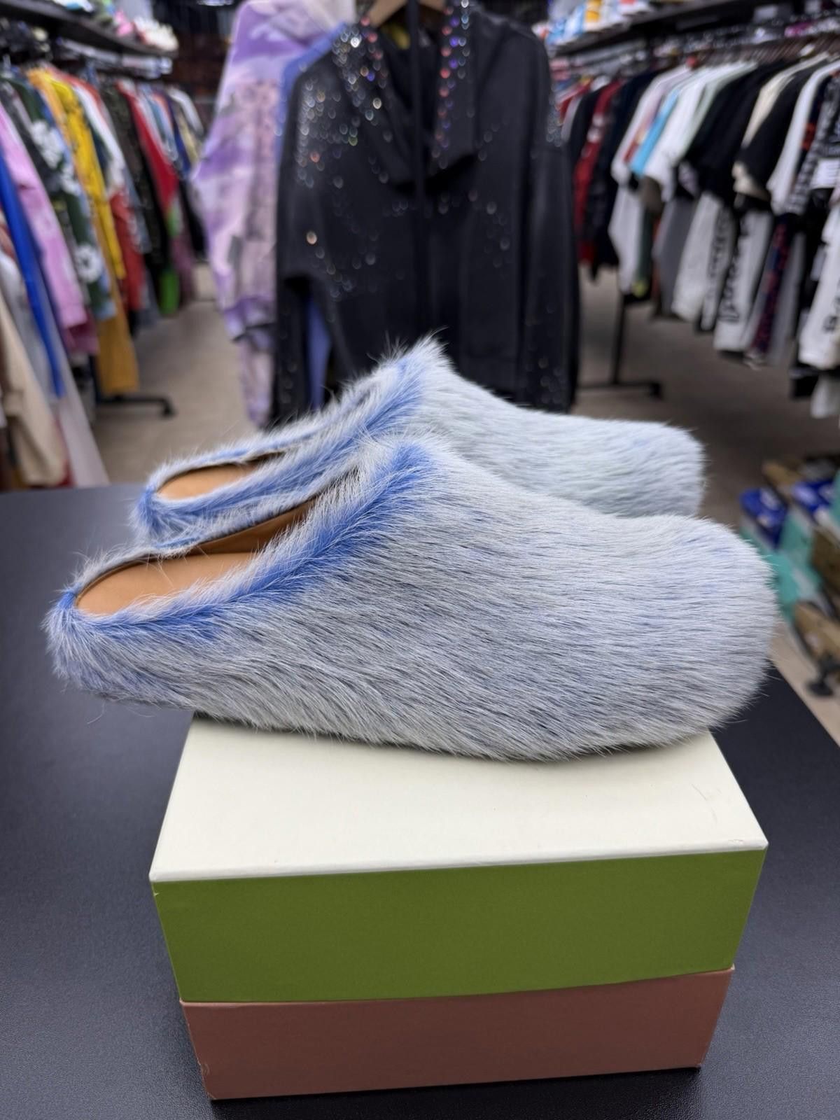 Marni Marni Biue Long Hair Calfskin Fussbett 37.5EU/7.5US Women’s Size US 7.5 / IT 37.5 - 3 Thumbnail