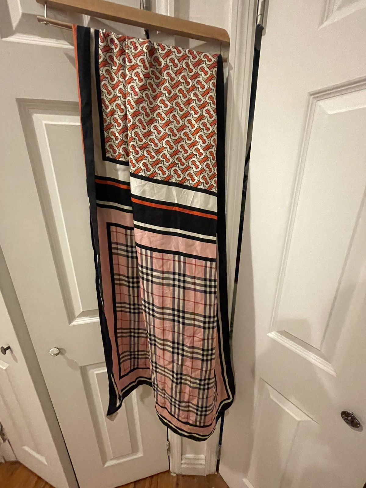Burberry Burberry Triple Scarf Size ONE SIZE - 1 Thumbnail