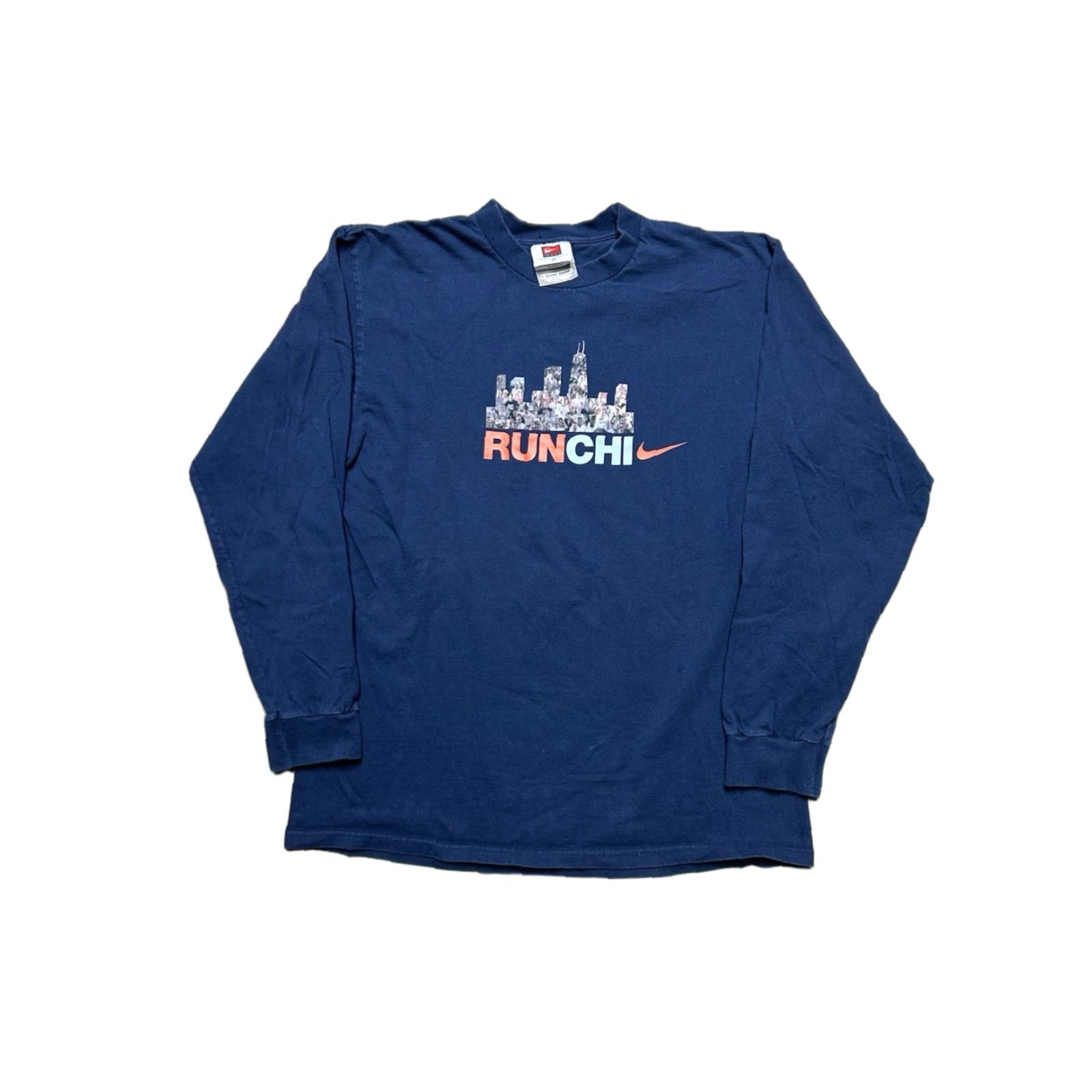 Nike VINTAGE Nike Long Sleeve T-Shirt Men M Blue Chicago City Graphic Swoosh 90s (1990s) Size US M / EU 48-50 / 2 - 1 Thumbnail