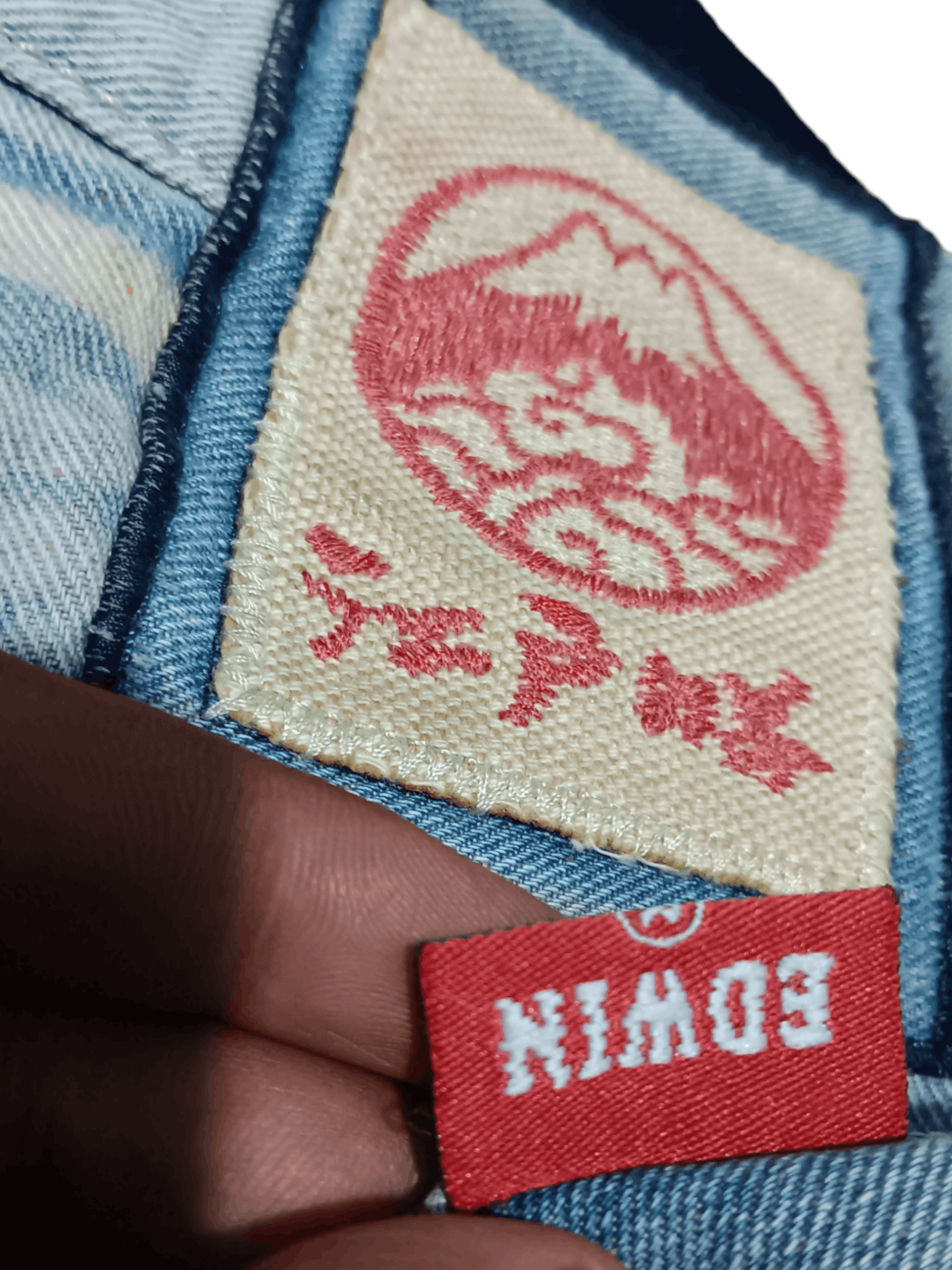 Edwin × Japanese Brand Edwin japan pabric koi embroidered mud wash jeans Size US 31 - 13 Thumbnail