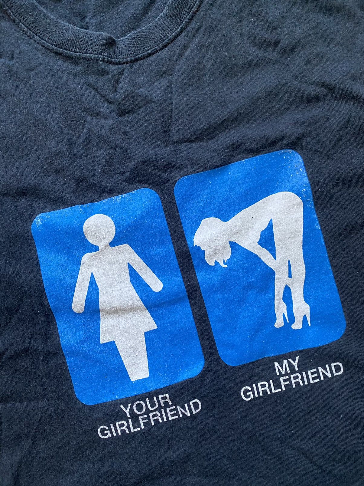 Vintage Humor vintage t shit Your girlfriend & my girlfriend Size US L / EU 52-54 / 3 - 2 Thumbnail