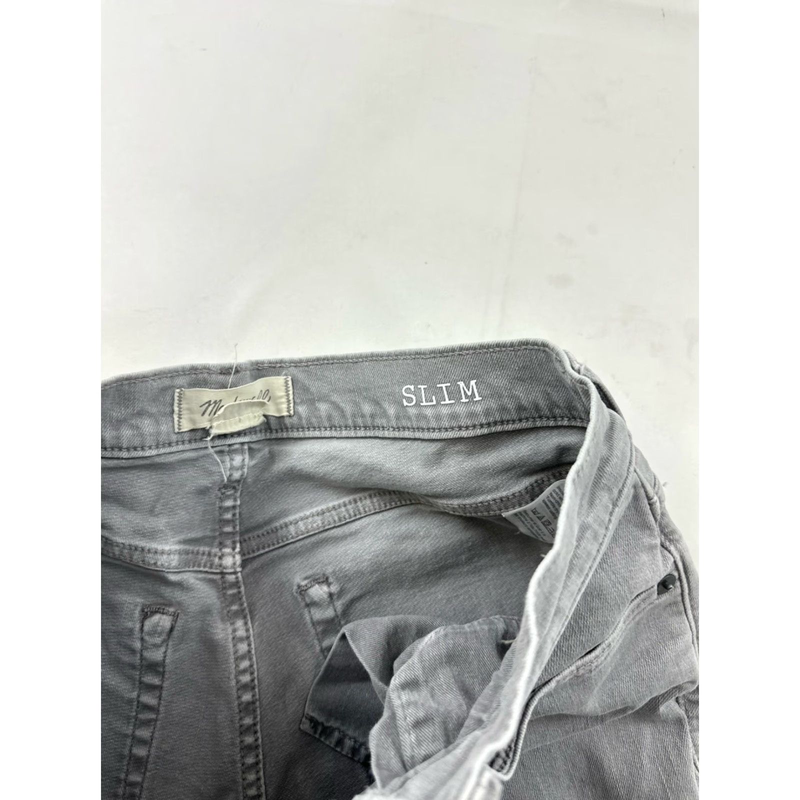 Madewell Madewell Jeans Men’s 29x32 Grey Denim Slim Athletic Slim Zip Button Logo Straight Preppy Classic Mens Size US 29 - 4 Thumbnail