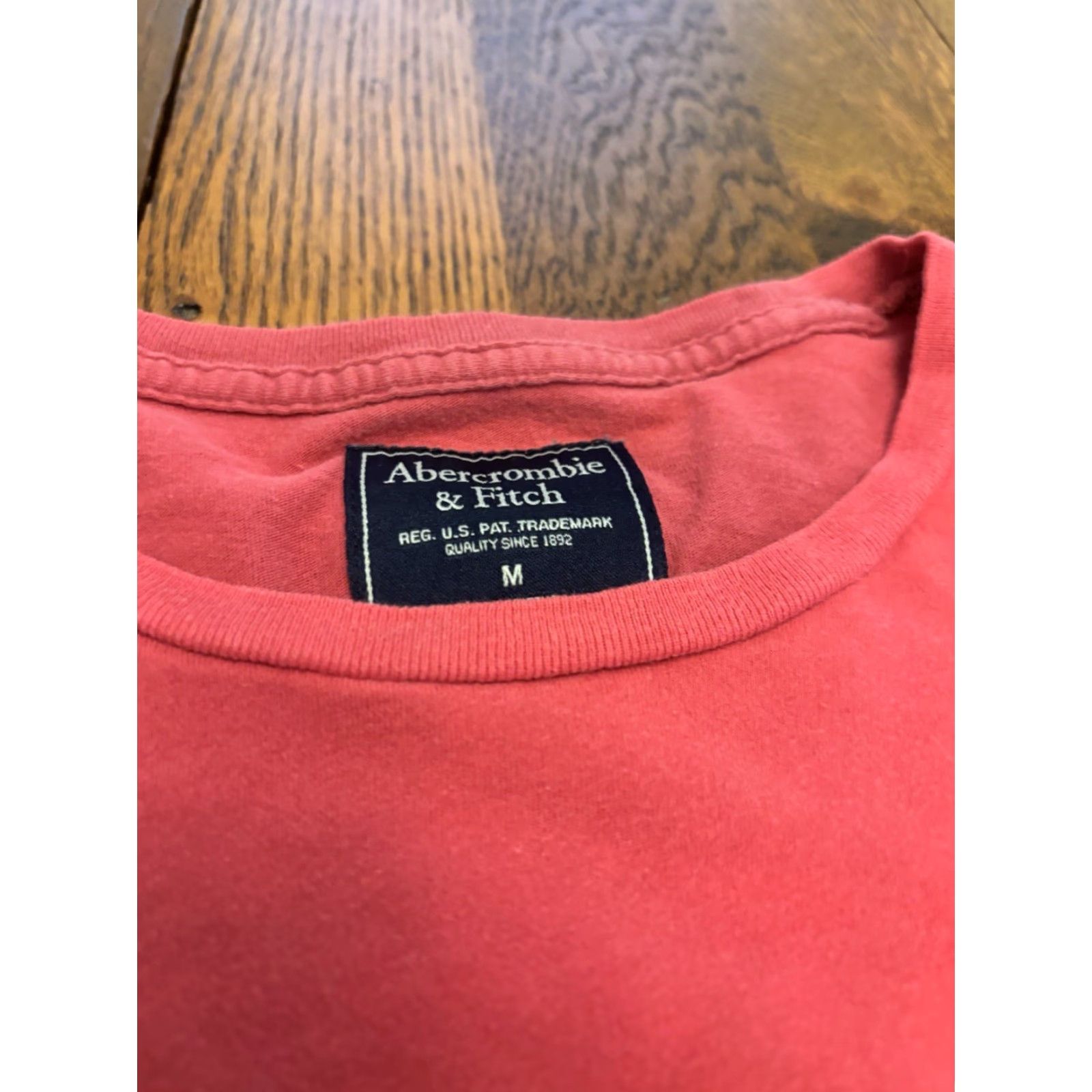 Abercrombie & Fitch Abercrombie & Fitch T Shirt Mens M Moose Logo Cotton Red Short Sleeve Crew Neck Logo Knit All Seasons Easy Care Preshrunk Regular Mens Size US M / EU 48-50 / 2 - 2 Thumbnail