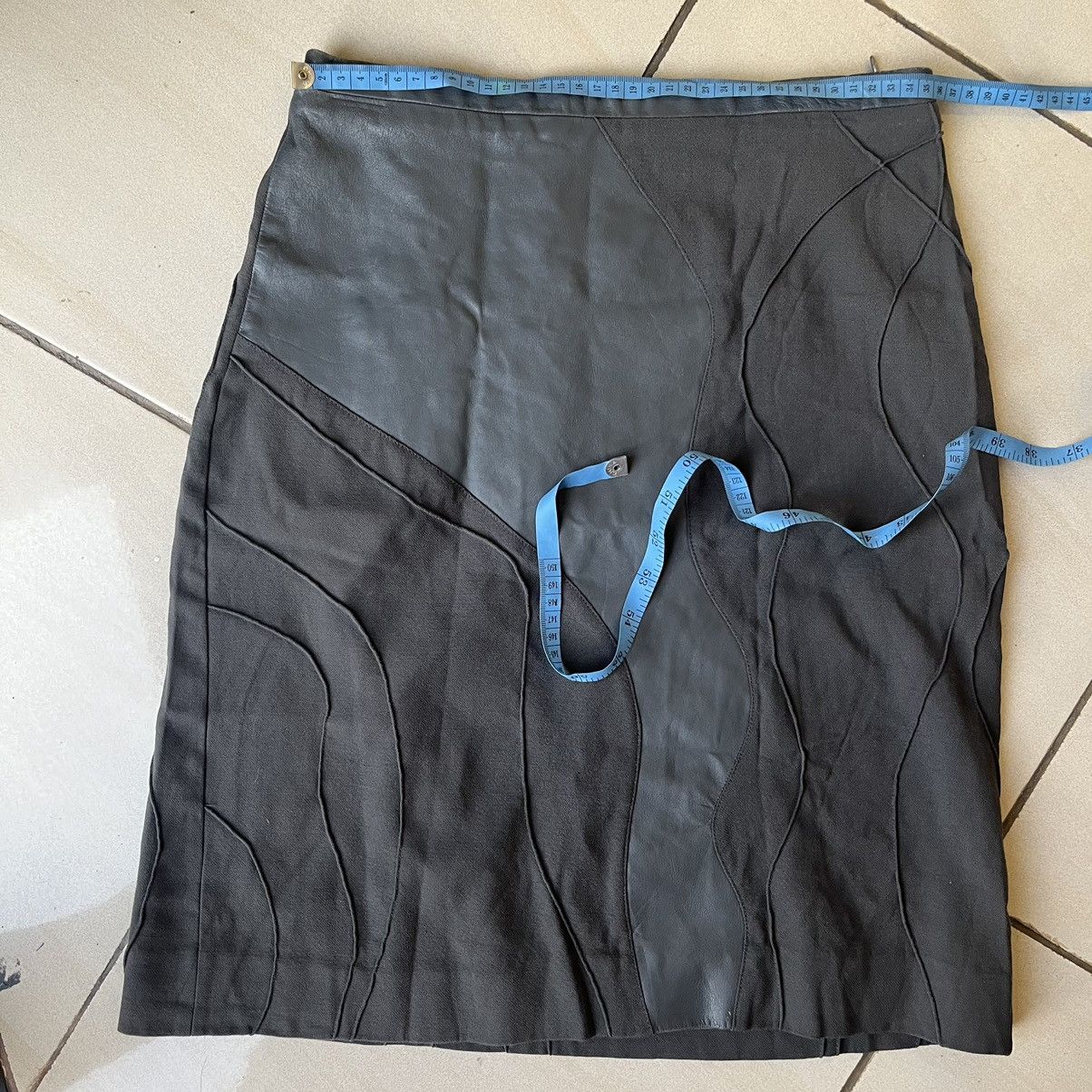 Versace × Versus Versace Versus Versace Slim Fit Leather Linen Skirt Size 28" / US 6 / IT 42 - 4 Thumbnail