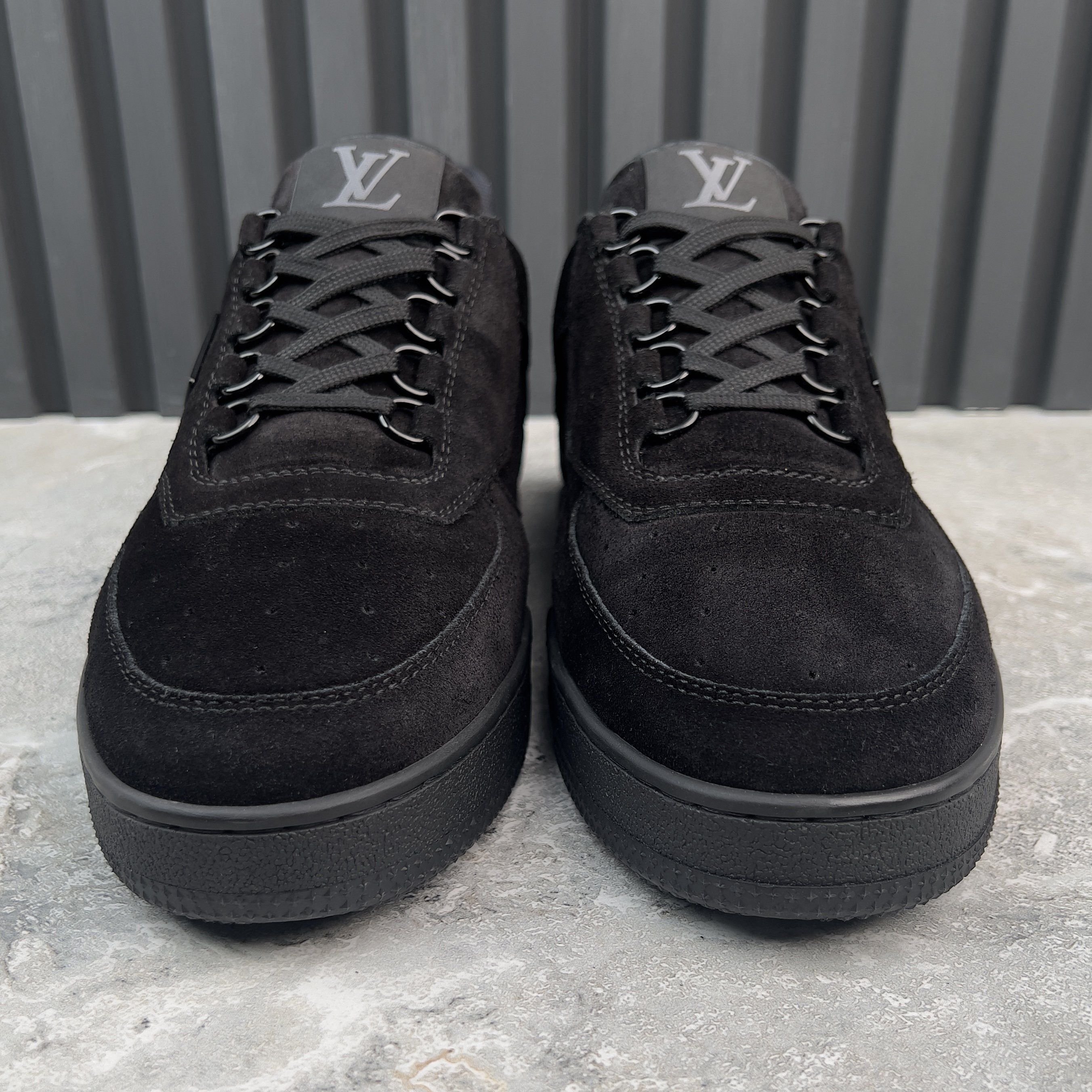 Louis Vuitton LV Trainer Sneakers Monogram Black Suede Size US 9 / EU 42 - 3 Thumbnail