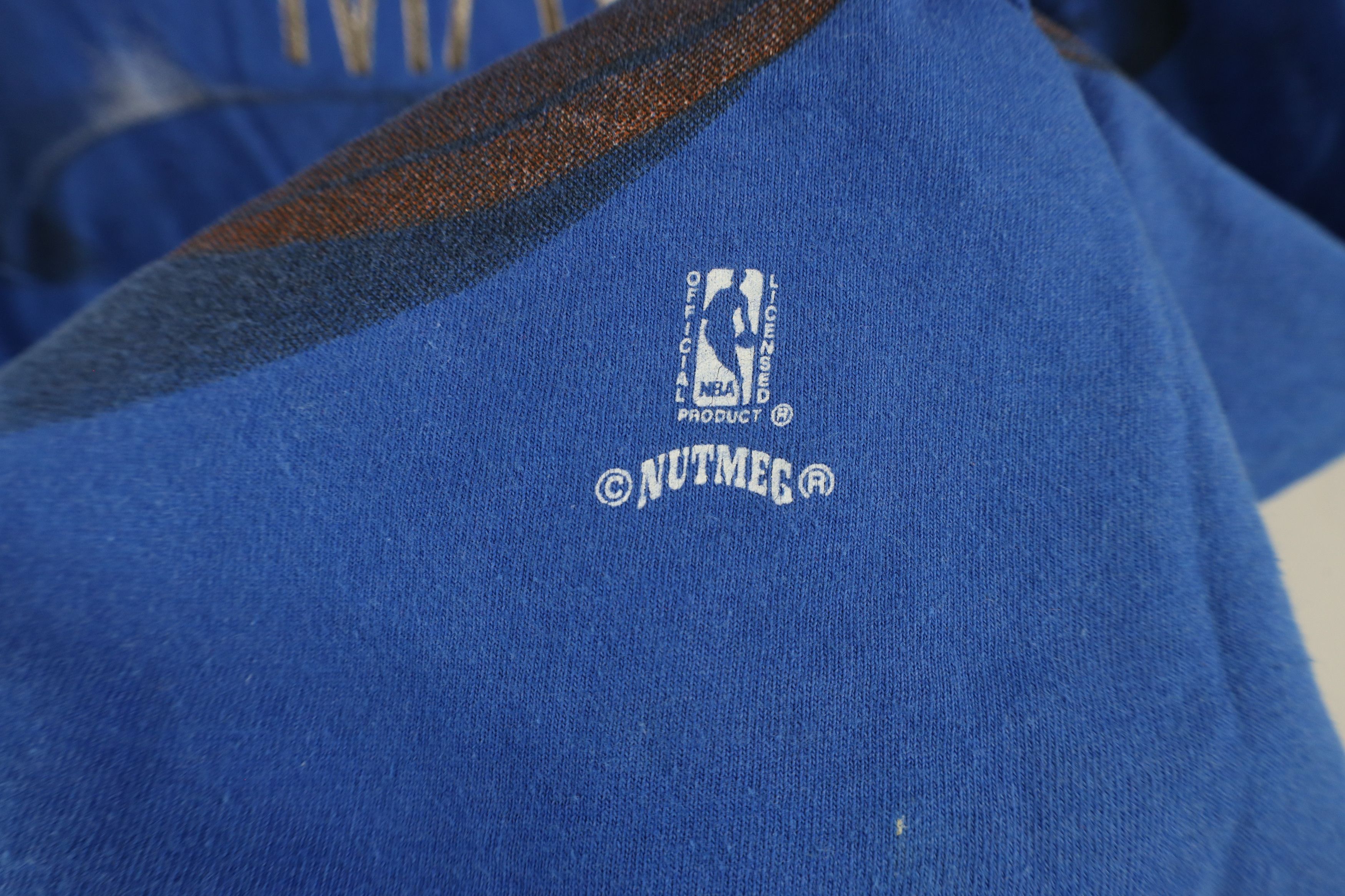 Vintage Vintage 90s Spell Orlando Magic Basketball T-Shirt Blue USA Size US M / EU 48-50 / 2 - 7 Thumbnail