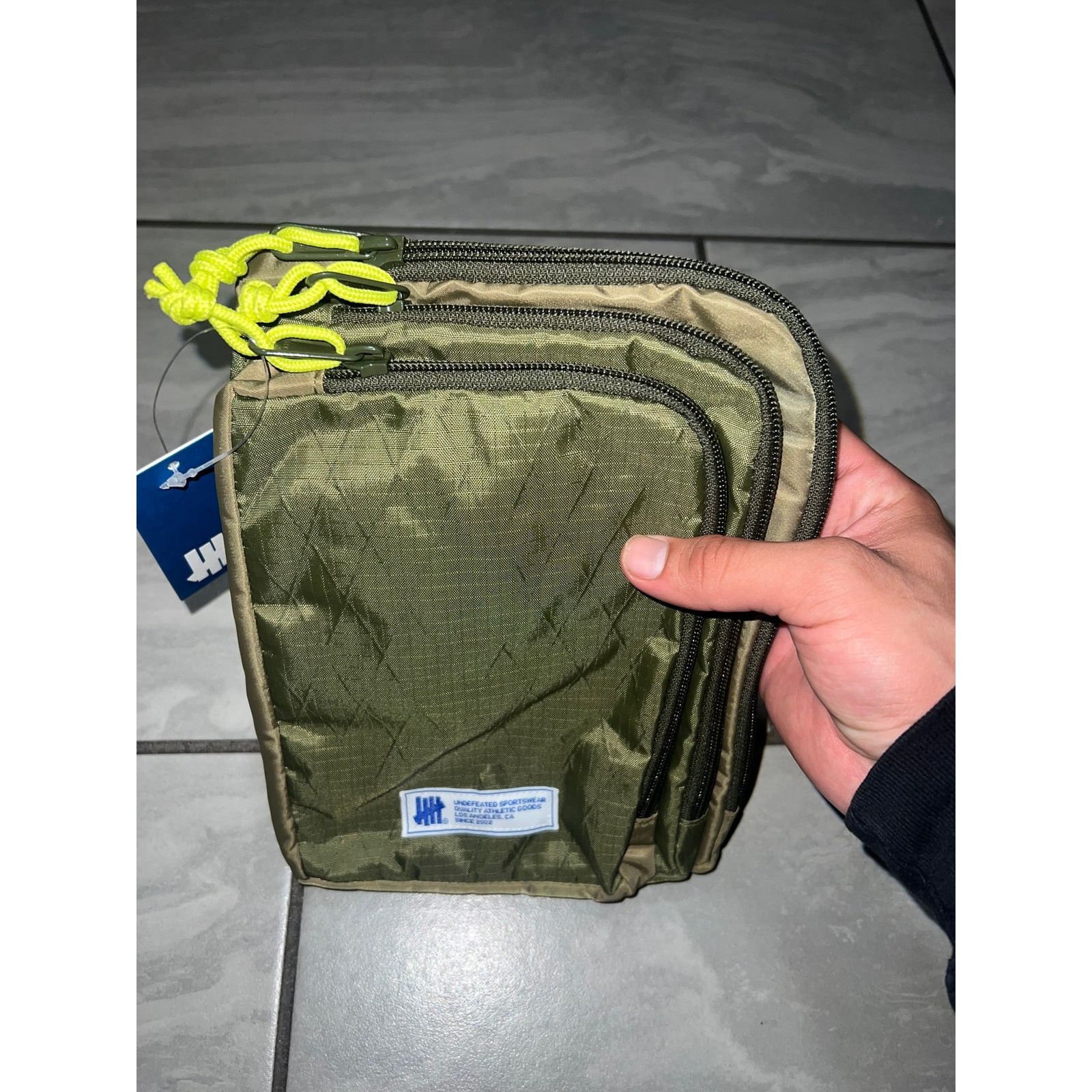 Undefeated Undefeated shoulder/ side bag green Size ONE SIZE - 2 Thumbnail