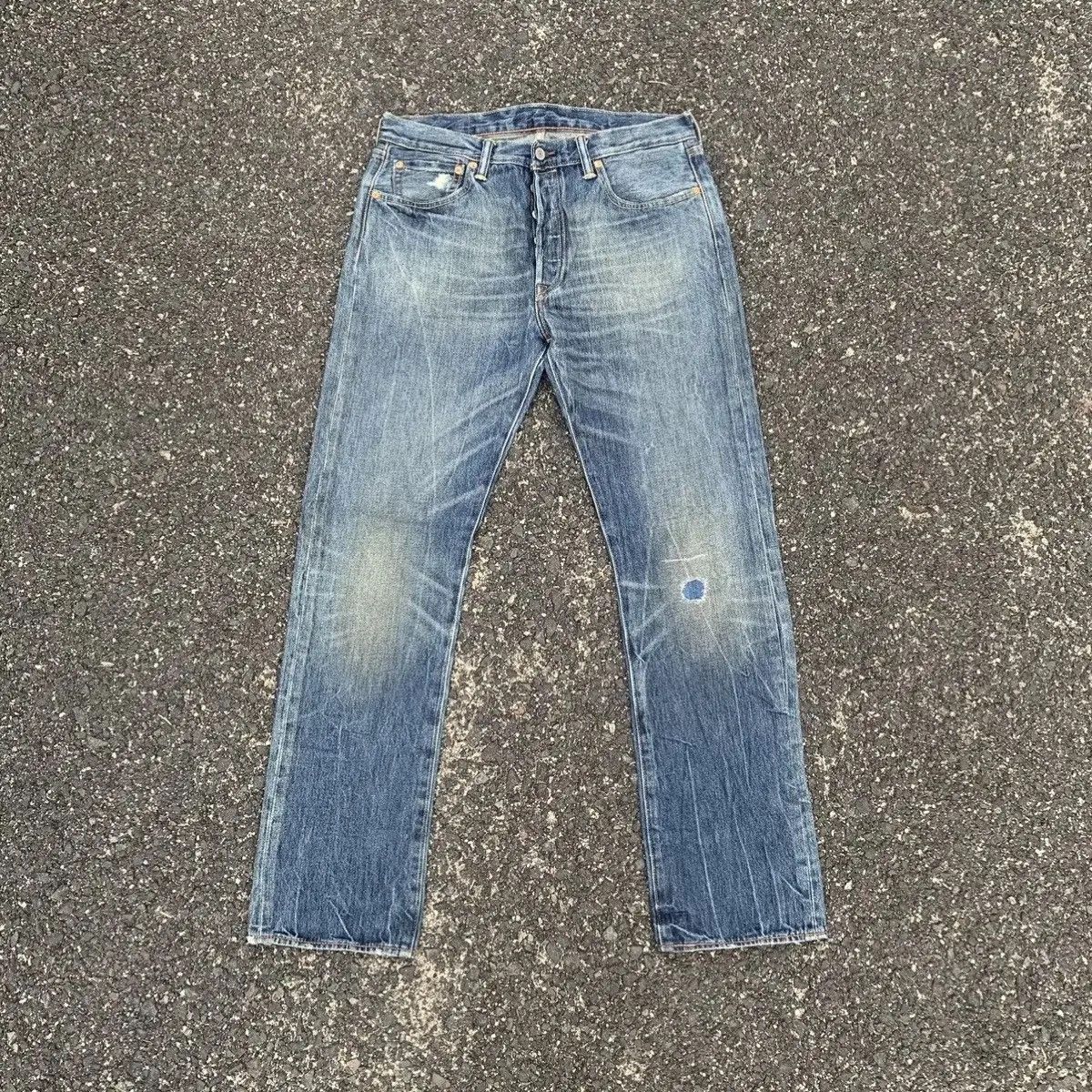 Levi's Levi’s 501 NICE FADING Jeans 32x32 Levis Denim Levi Pants Size US 32 / EU 48 - 1 Thumbnail